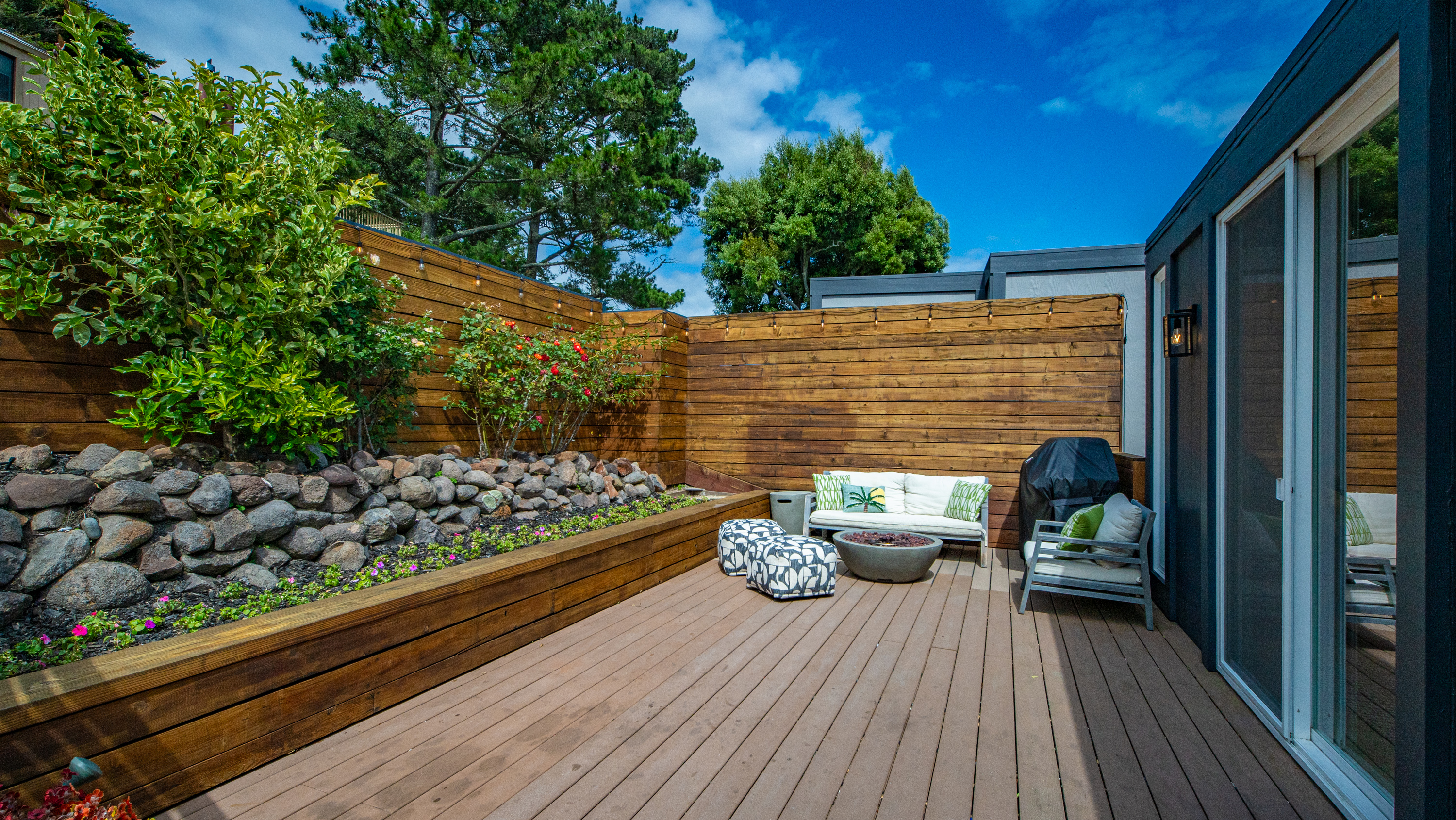  Contempary Hillside Living - 物件實景