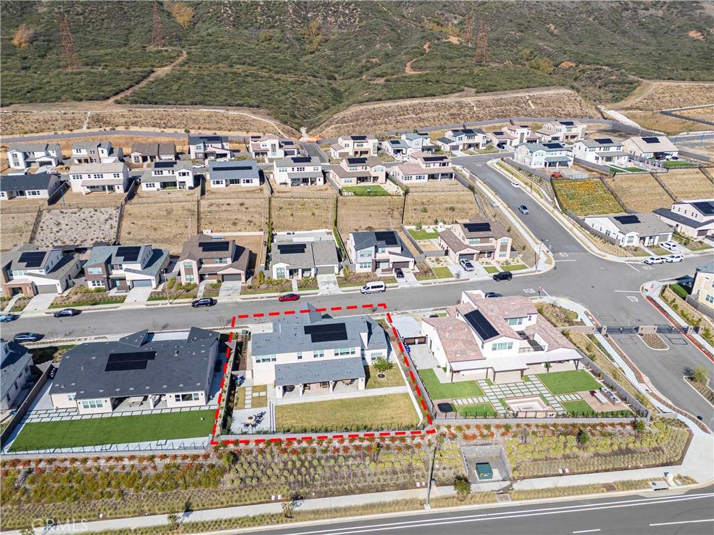 Fontana, California, 92336, United States, 4 Bedrooms Bedrooms, ,3 BathroomsBathrooms,Residential,For Sale,1995371