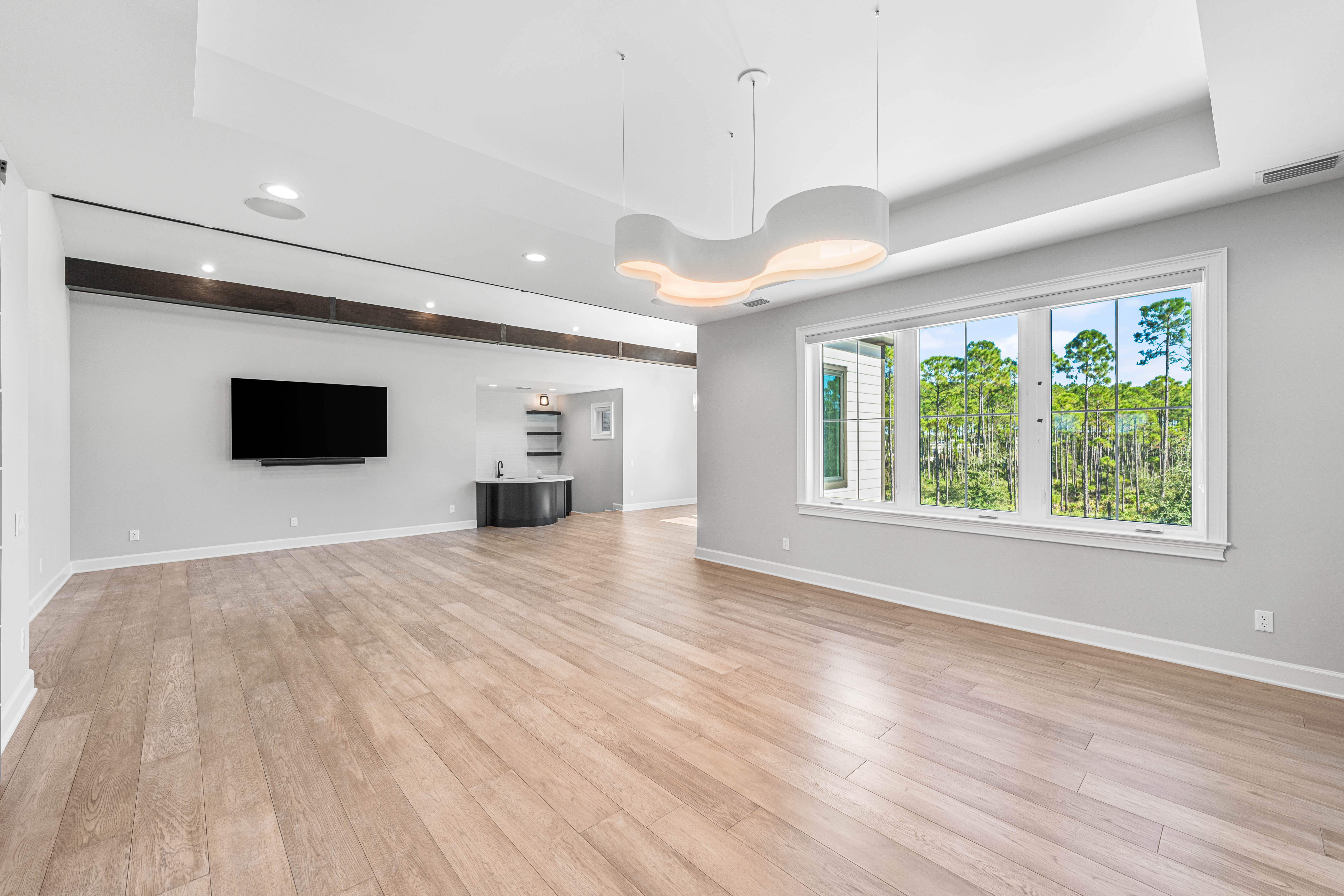 Spectacular Home With Spacious Yard Including Pool, Spa And Outdoor Kitchen - 物件實景