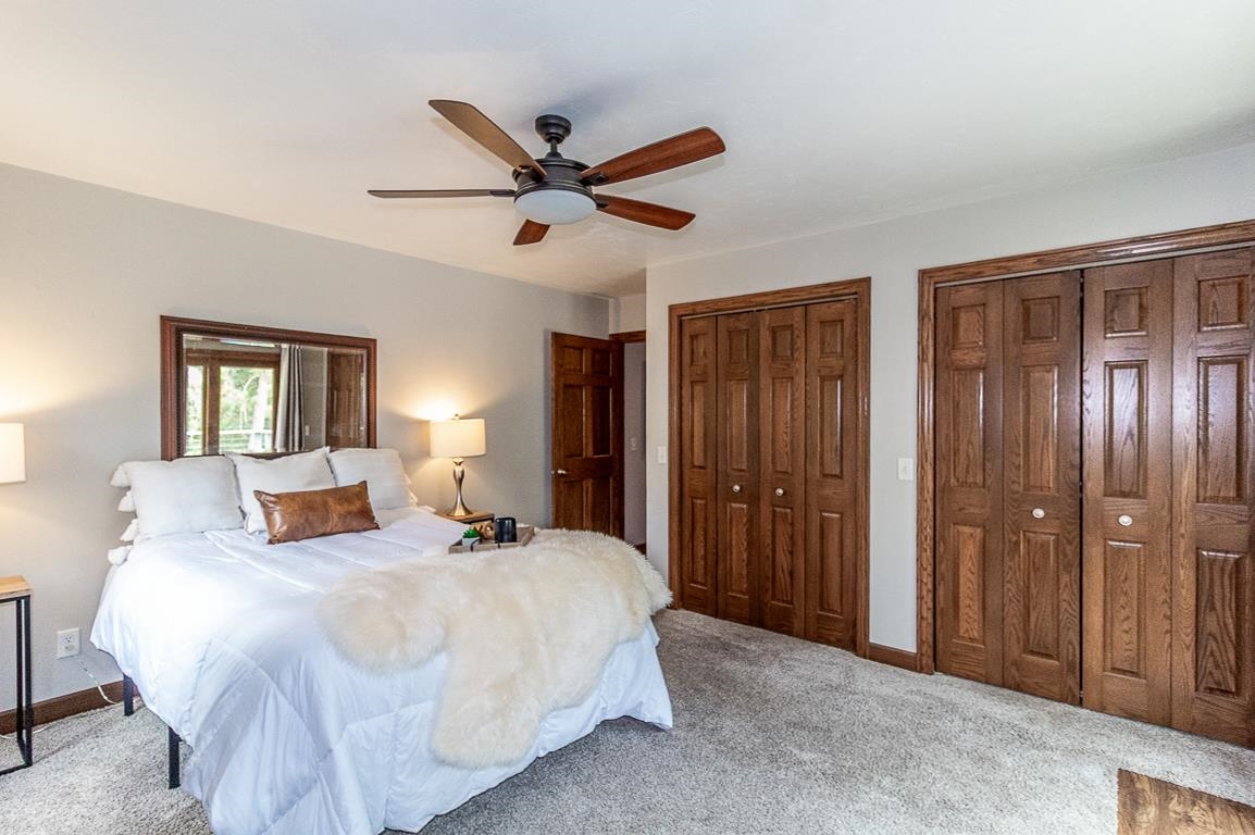 New London, Wisconsin, 54961-8021, United States, 4 Bedrooms Bedrooms, ,2 BathroomsBathrooms,Residential,For Sale,1984435