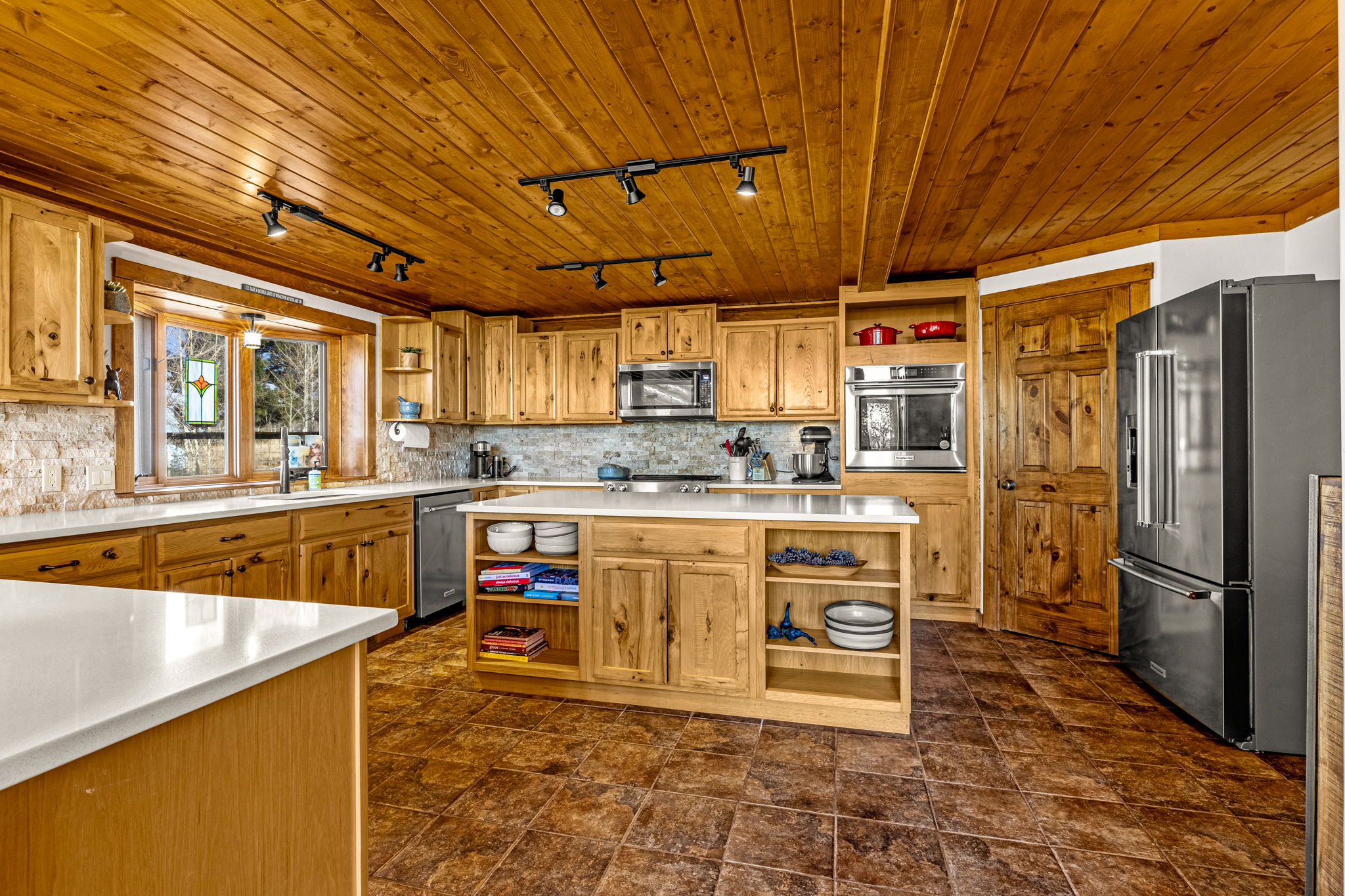 Cripple Creek, Colorado, 80813, United States, 3 Bedrooms Bedrooms, ,3 BathroomsBathrooms,Residential,For Sale,1997050