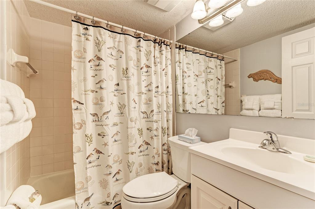 Longboat Key, Florida, 34228, United States, 2 Bedrooms Bedrooms, ,2 BathroomsBathrooms,Residential,For Sale,2003036