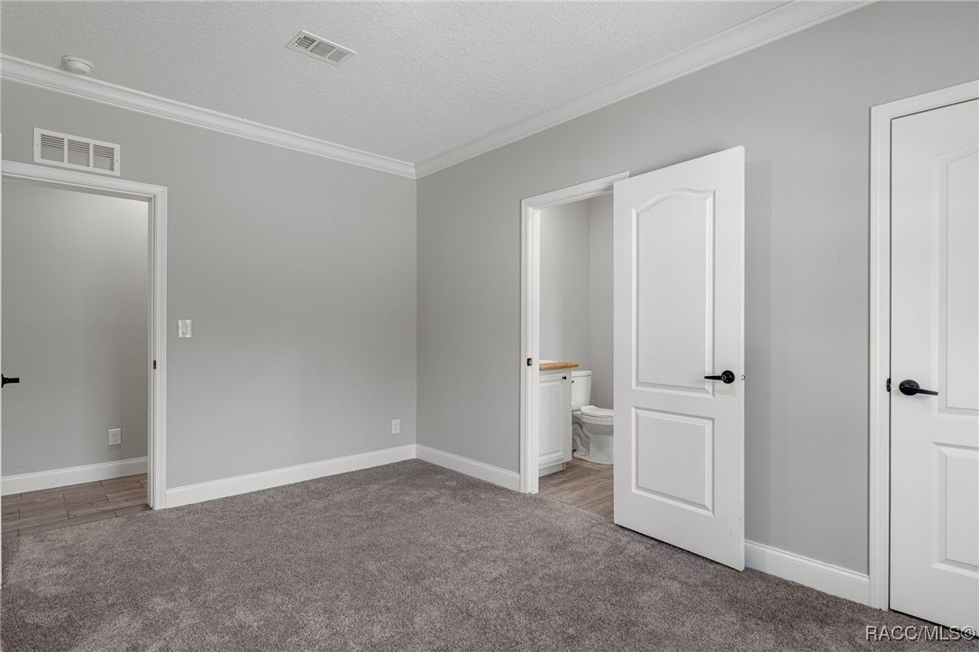 Dunnellon, Florida, 34433, United States, 4 Bedrooms Bedrooms, ,3 BathroomsBathrooms,Residential,For Sale,2008614