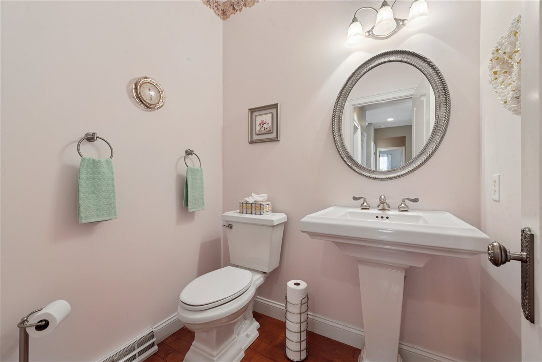Penn Twp, Pennsylvania, 15644, United States, 4 Bedrooms Bedrooms, ,4 BathroomsBathrooms,Residential,For Sale,1931694