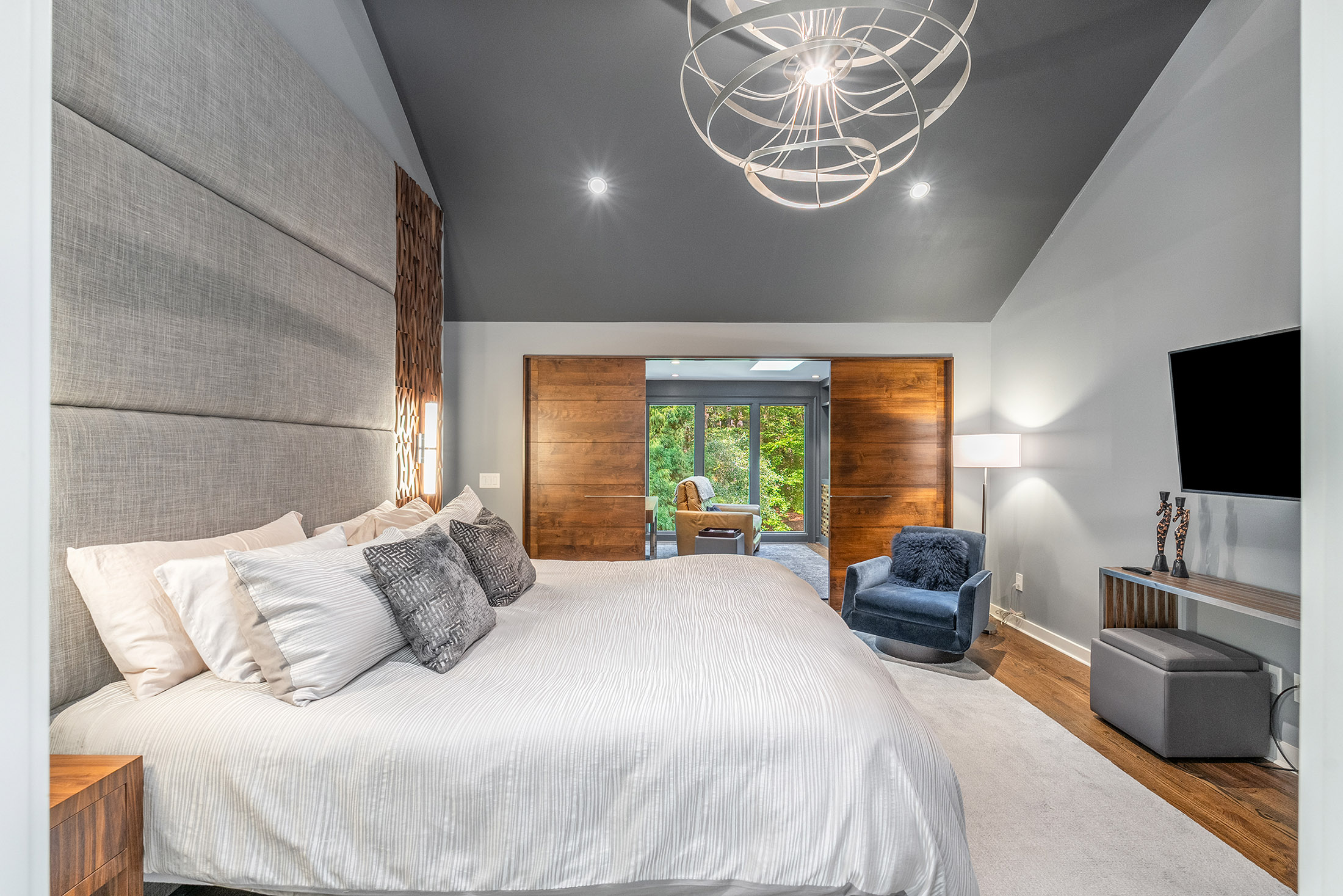  Expanded and Renovated Contemporary Vinings Home - 物件實景