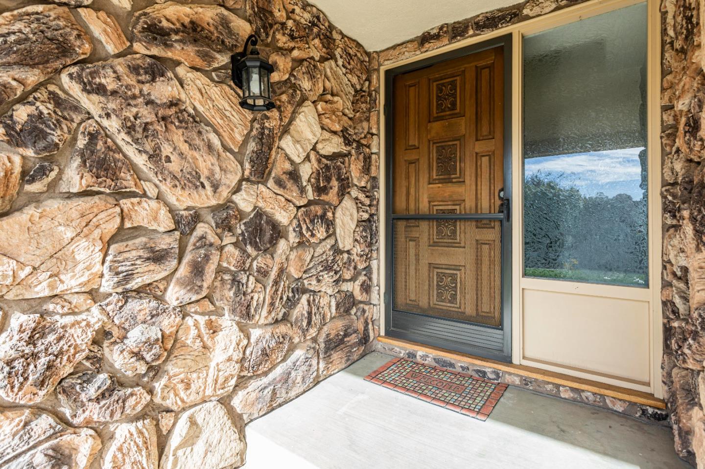 Hollister, California, 95023, United States, 4 Bedrooms Bedrooms, ,3 BathroomsBathrooms,Residential,For Sale,1750657