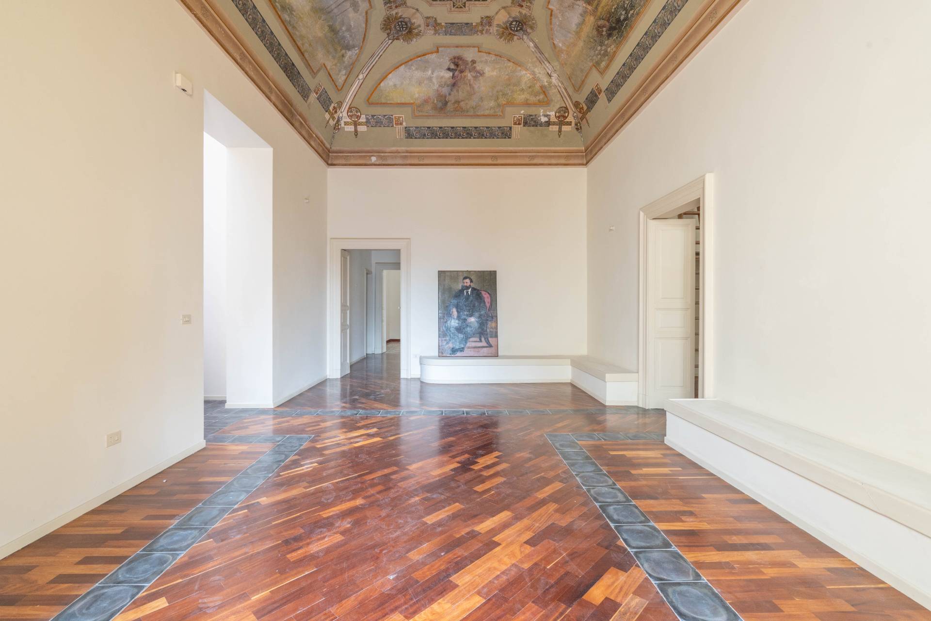 Piazza Anime / Corso Roma, Brindisi, Brindisi, 72100, IT, 8 Bedrooms Bedrooms, ,2 BathroomsBathrooms,Residential,For Sale,Piazza Anime / Corso Roma,1629554