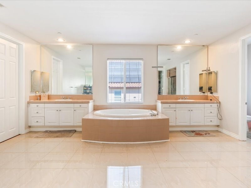 Norco, California, 92860, United States, 5 Bedrooms Bedrooms, ,5 BathroomsBathrooms,Residential,For Sale,1977156