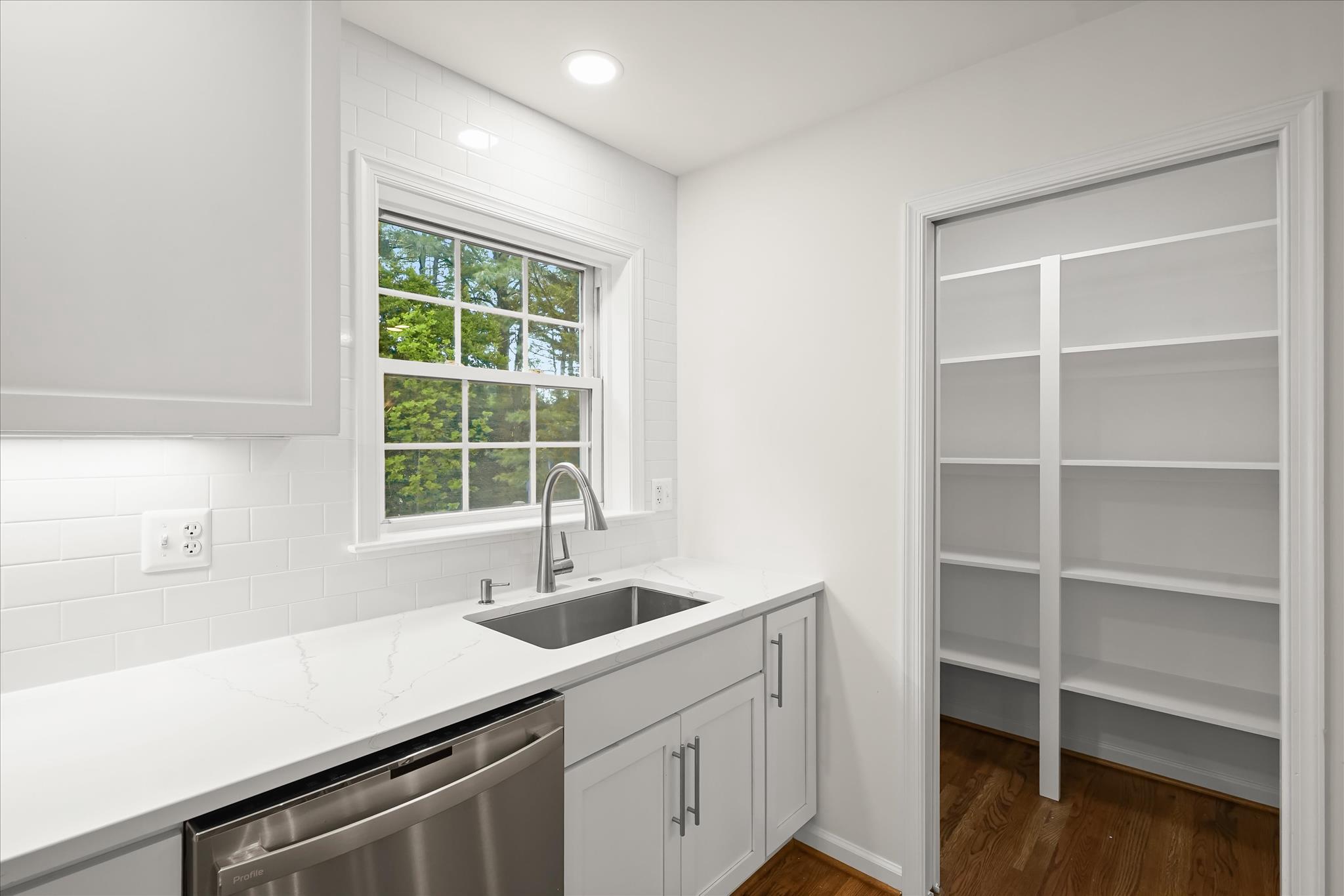  7533 Pepperell Drive, Bethesda, MD, 20817 - 物件實景