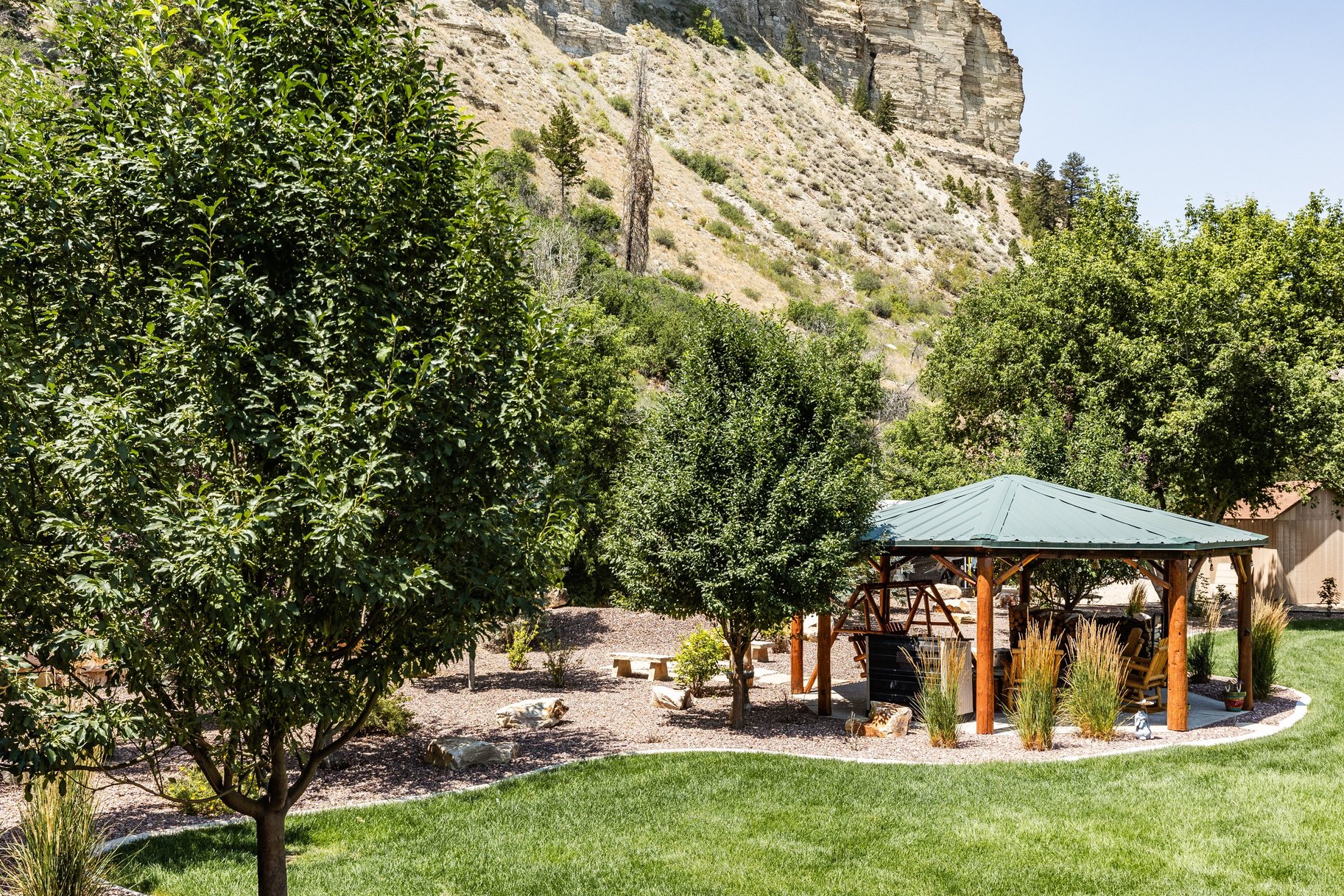  The Kind of Cabin Nobody Wants to Leave — For Sale in Fruitland, Utah - 物件實景