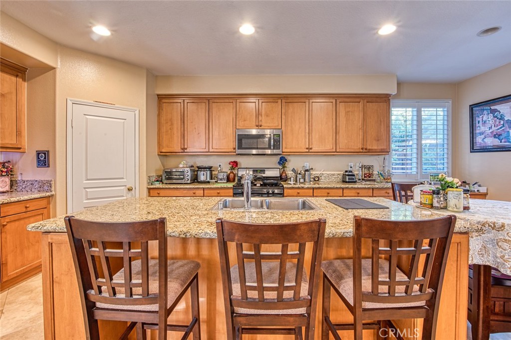 Temecula, California, 92591, United States, 4 Bedrooms Bedrooms, ,3 BathroomsBathrooms,Residential,For Sale,1967946