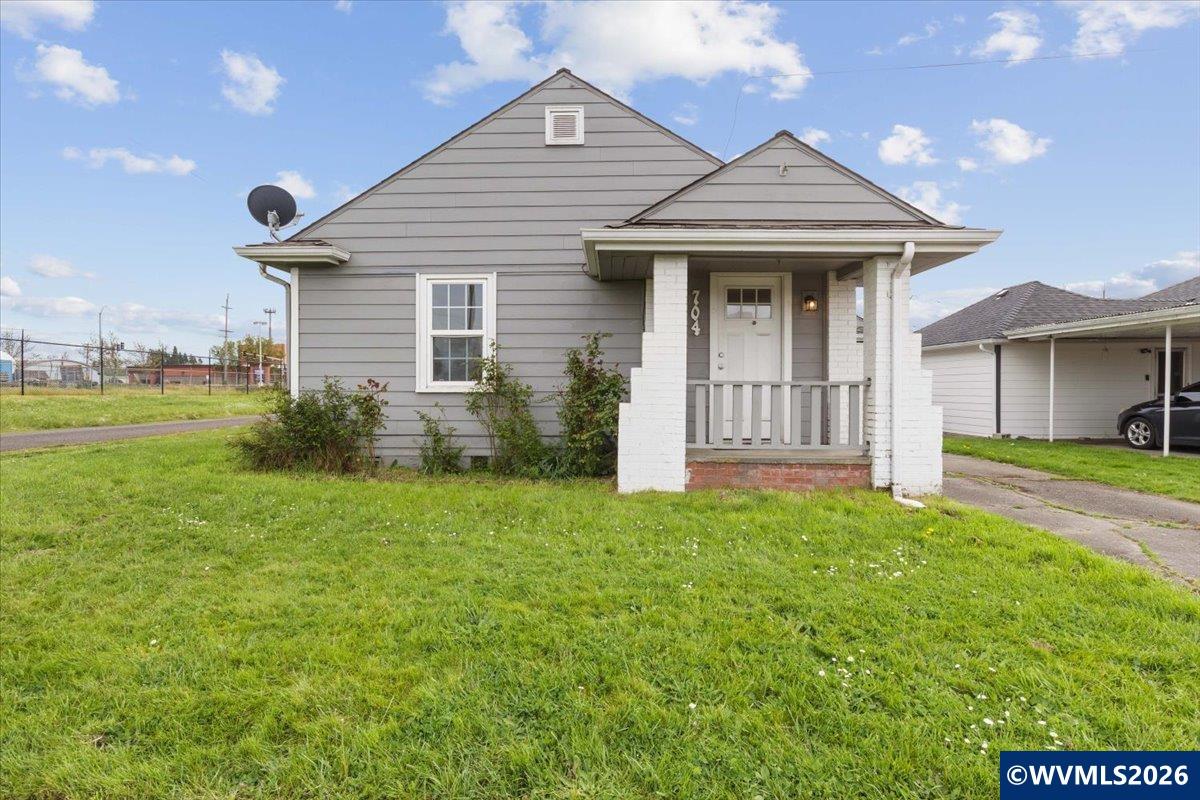 16th Ave, Albany, OR 97321