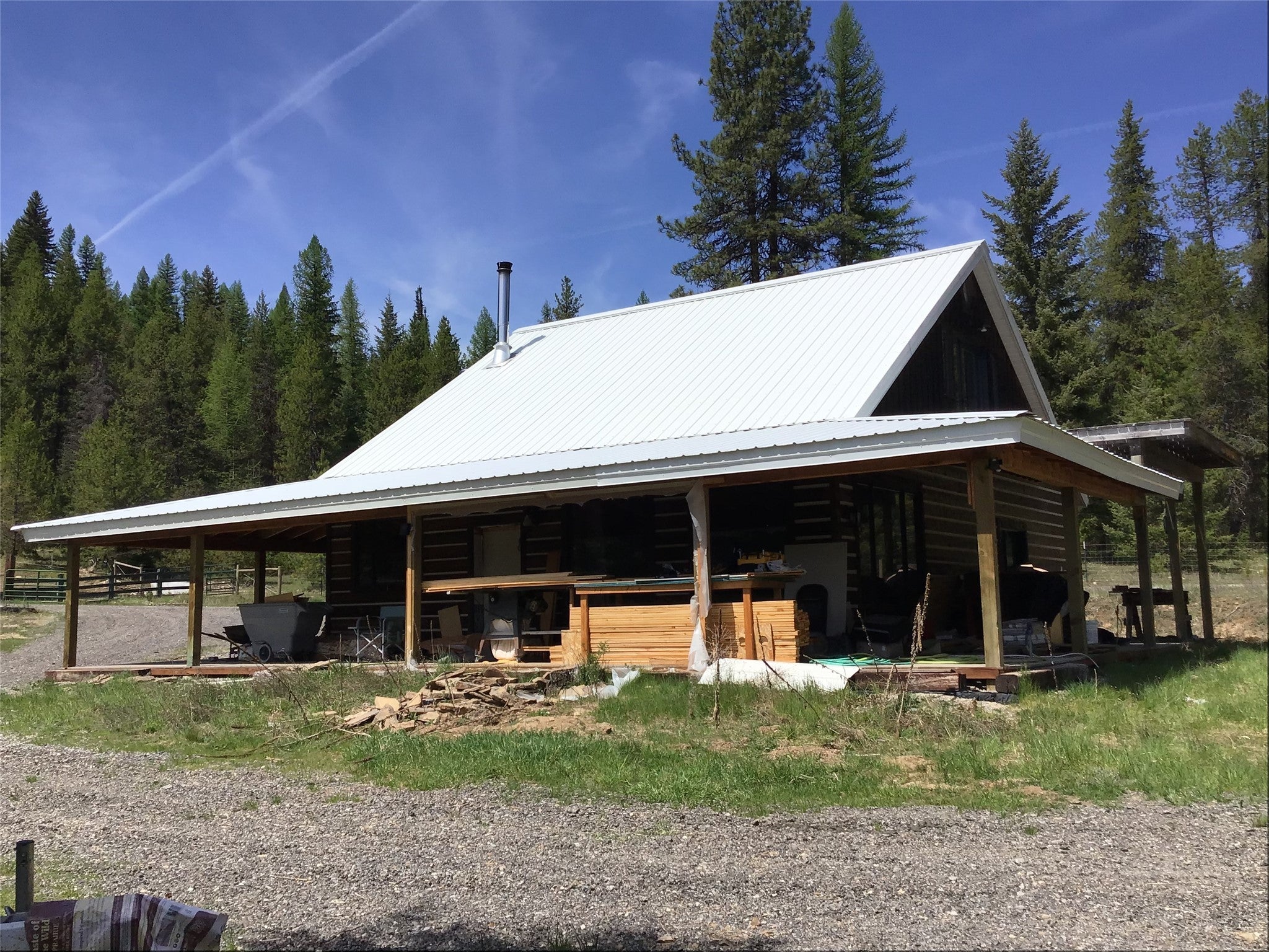 De Borgia, Montana, 59830, United States, 2 Bedrooms Bedrooms, ,1 BathroomBathrooms,Residential,For Sale,1806179