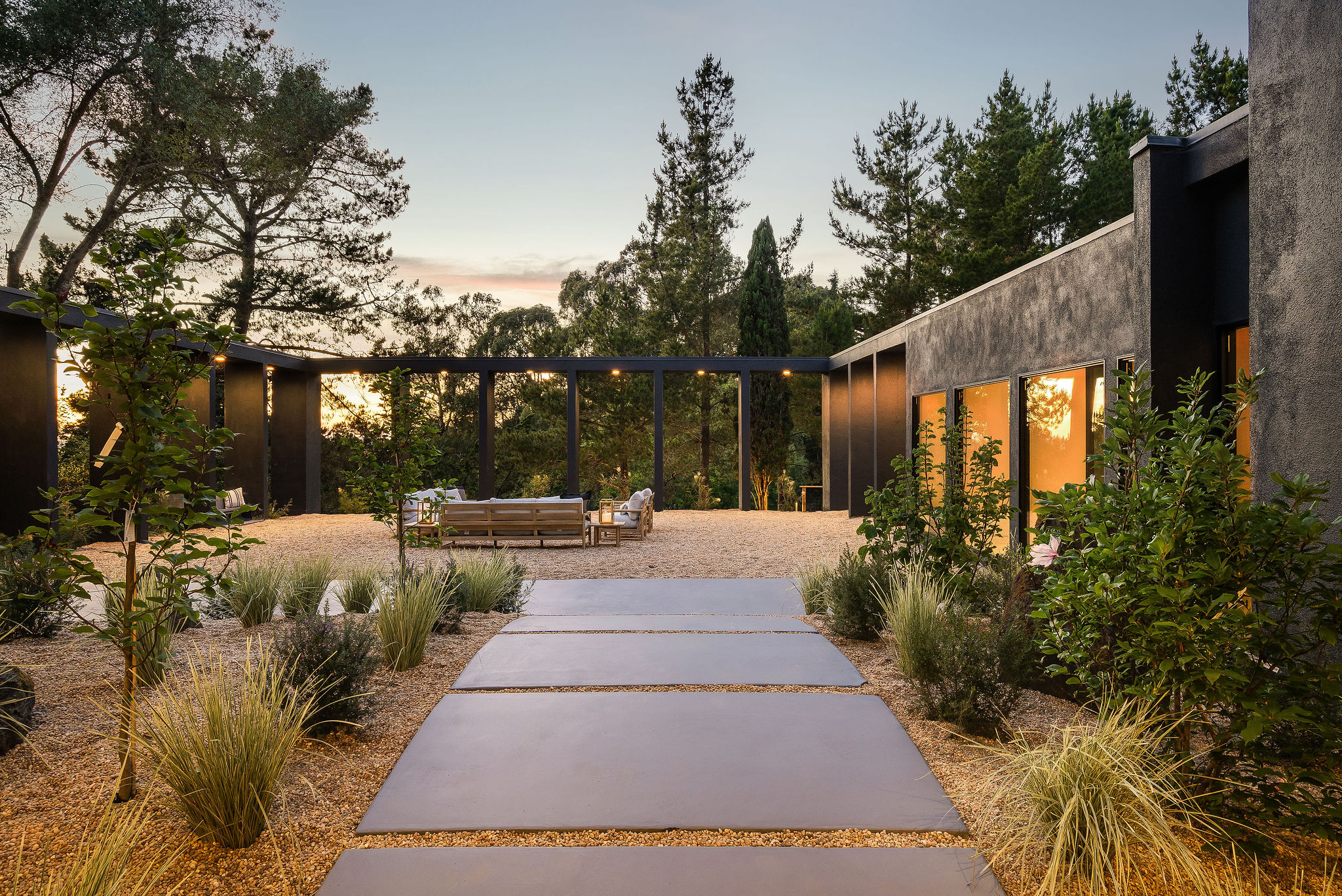  5645 Bacon Road - 物件實景