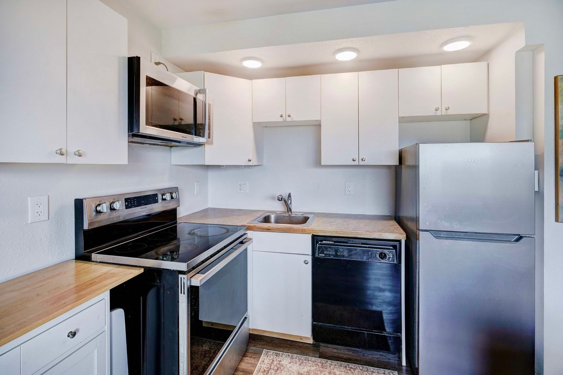  Dillon Valley Condo A-201 - 物件實景