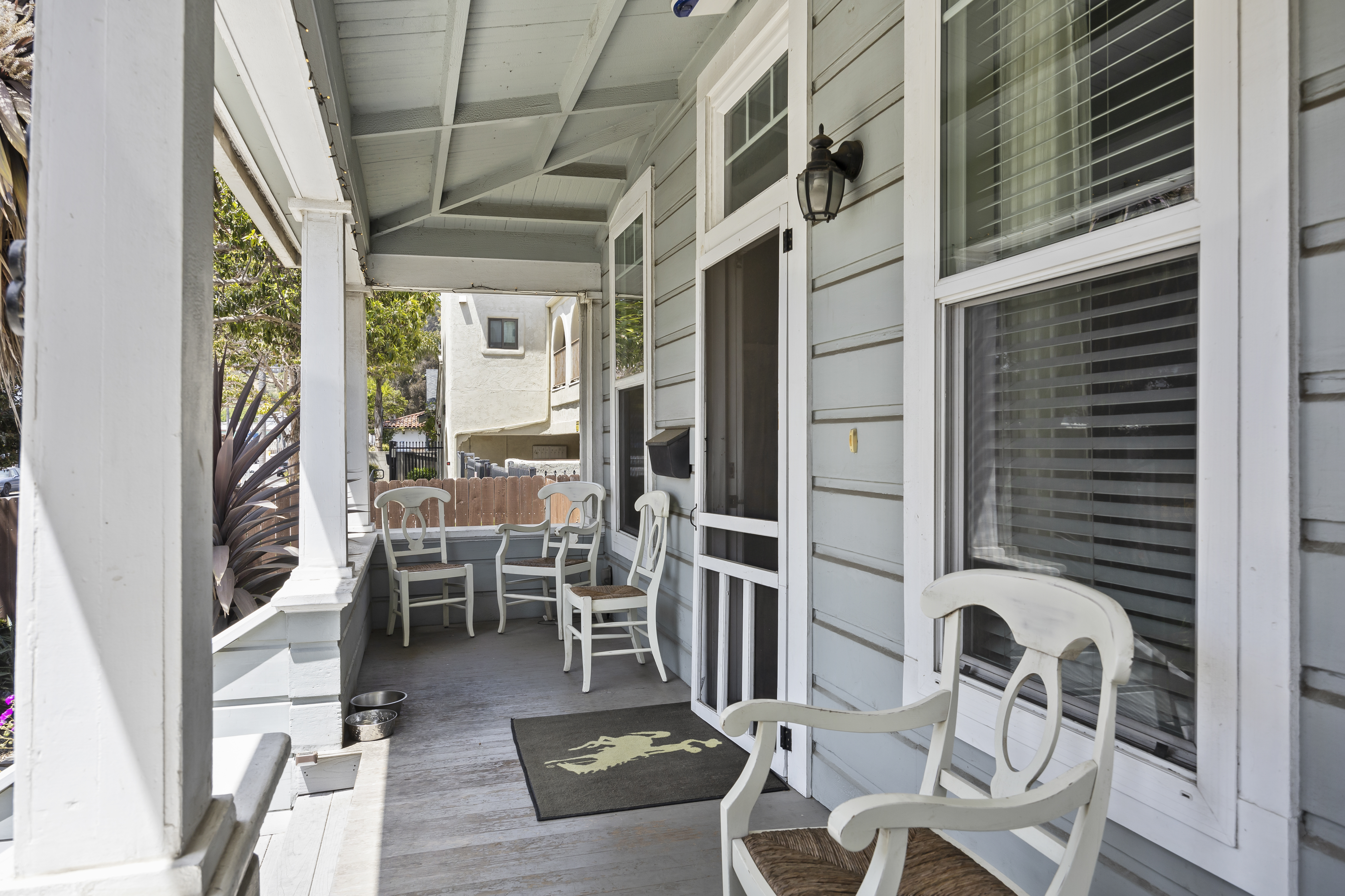 168 South Palm Street, Ventura, CA 93001 - 物件實景