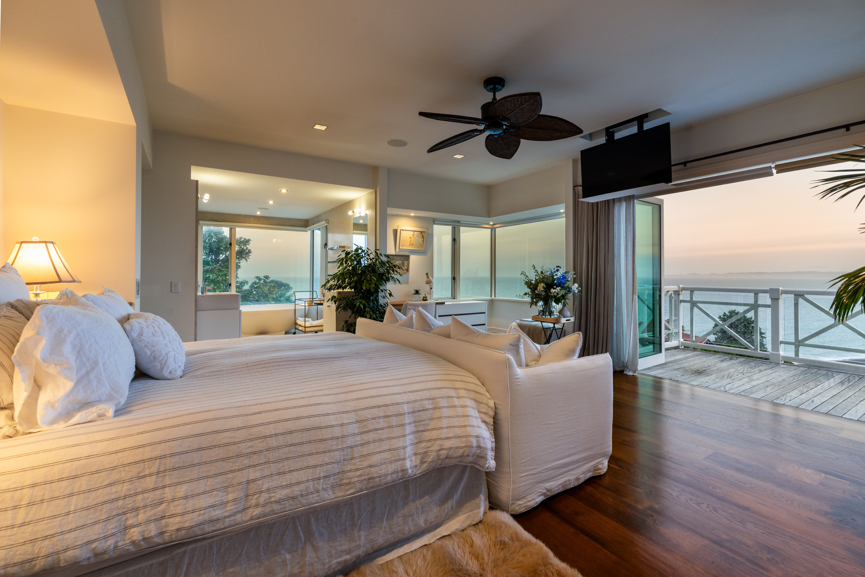  8 Elizabeth Road, Bluff Hill, Napier, New Zealand - 物件實景