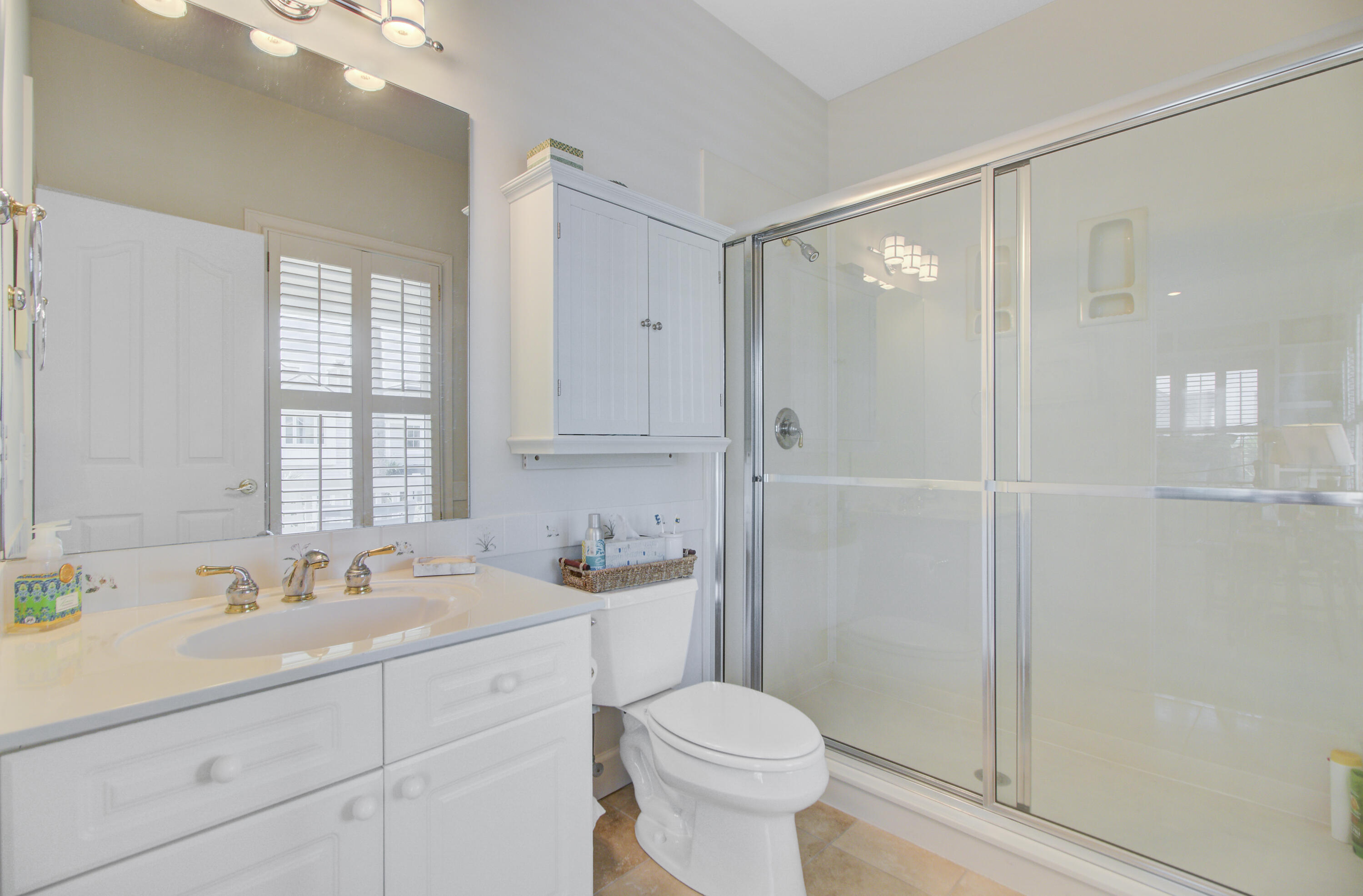 Mount Pleasant, South Carolina, 29464, United States, 4 Bedrooms Bedrooms, ,4 BathroomsBathrooms,Residential,For Sale,1826334