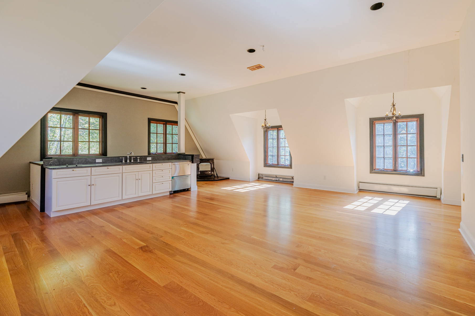  50 Grouse Lane - 物件實景