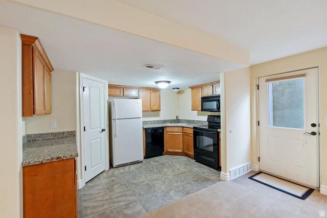 Centerville, Utah, 84014, United States, 6 Bedrooms Bedrooms, ,5 BathroomsBathrooms,Residential,For Sale,2012856