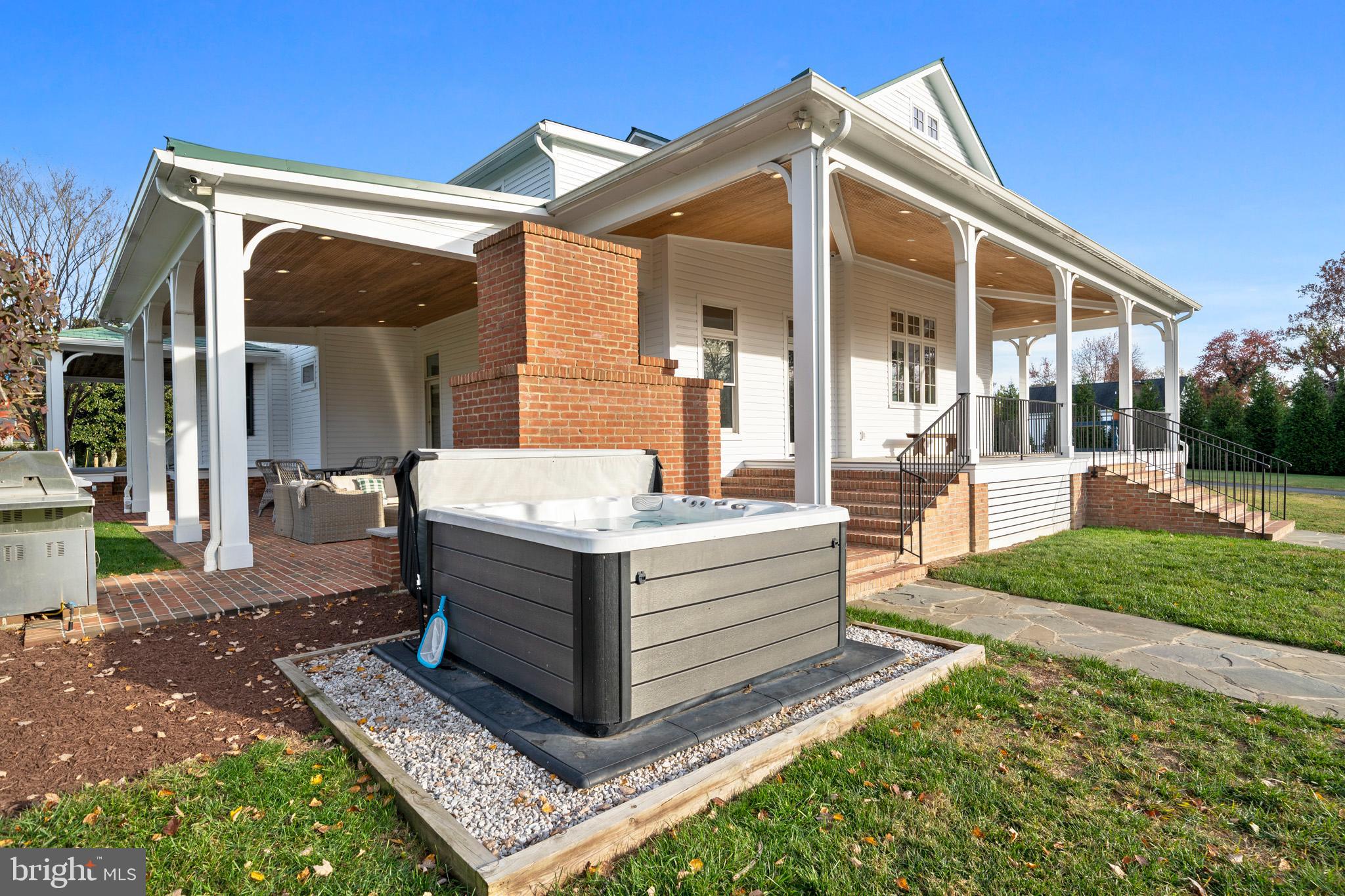 La Plata, Maryland, 20646, United States, 5 Bedrooms Bedrooms, ,4 BathroomsBathrooms,Residential,For Sale,1990245