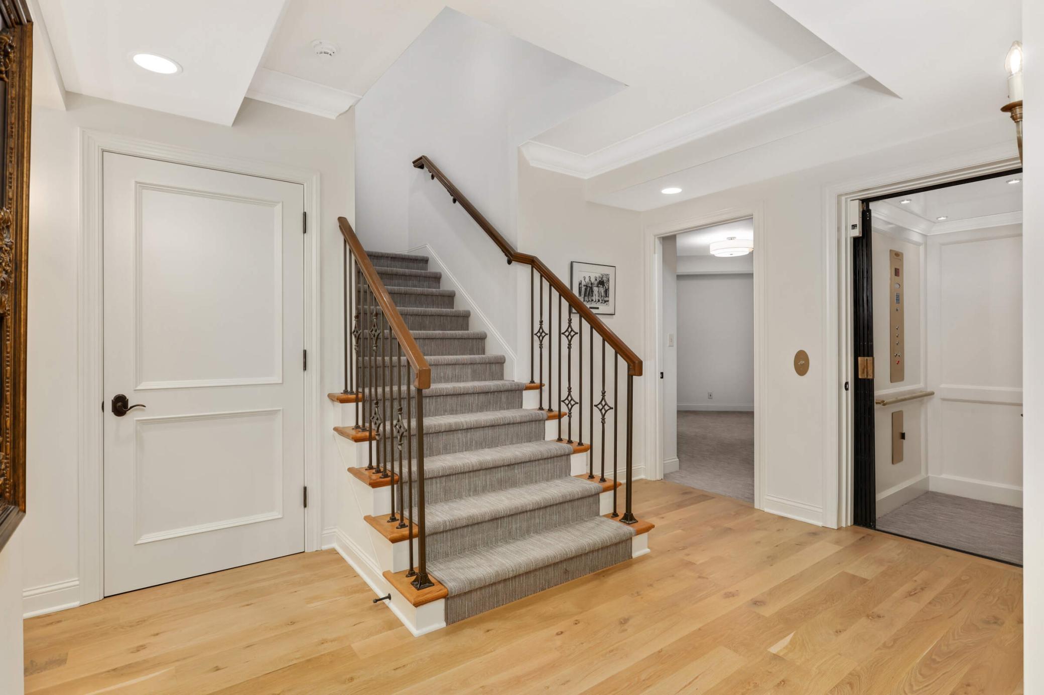 Minnetonka, Minnesota, 55391, United States, 4 Bedrooms Bedrooms, ,4 BathroomsBathrooms,Residential,For Sale,1762220