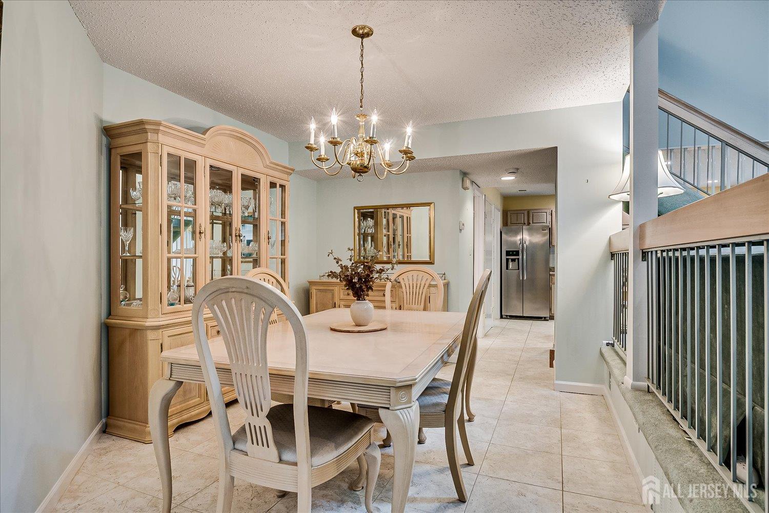 Edison, New Jersey, 08820, United States, 2 Bedrooms Bedrooms, ,3 BathroomsBathrooms,Residential,For Sale,1991890