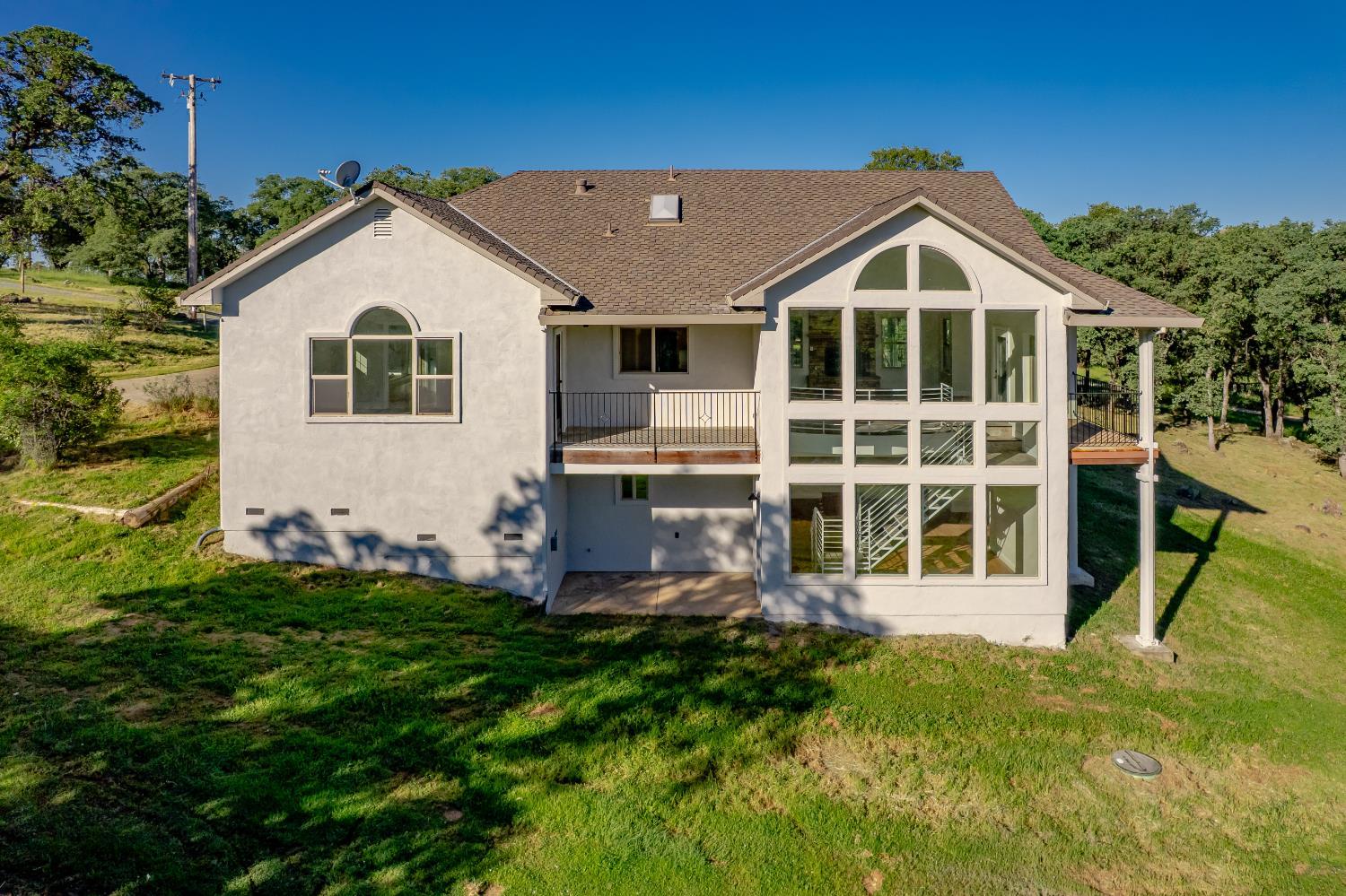 Browns Valley, California, 95918, United States, 2 Bedrooms Bedrooms, ,3 BathroomsBathrooms,Residential,For Sale,2030344