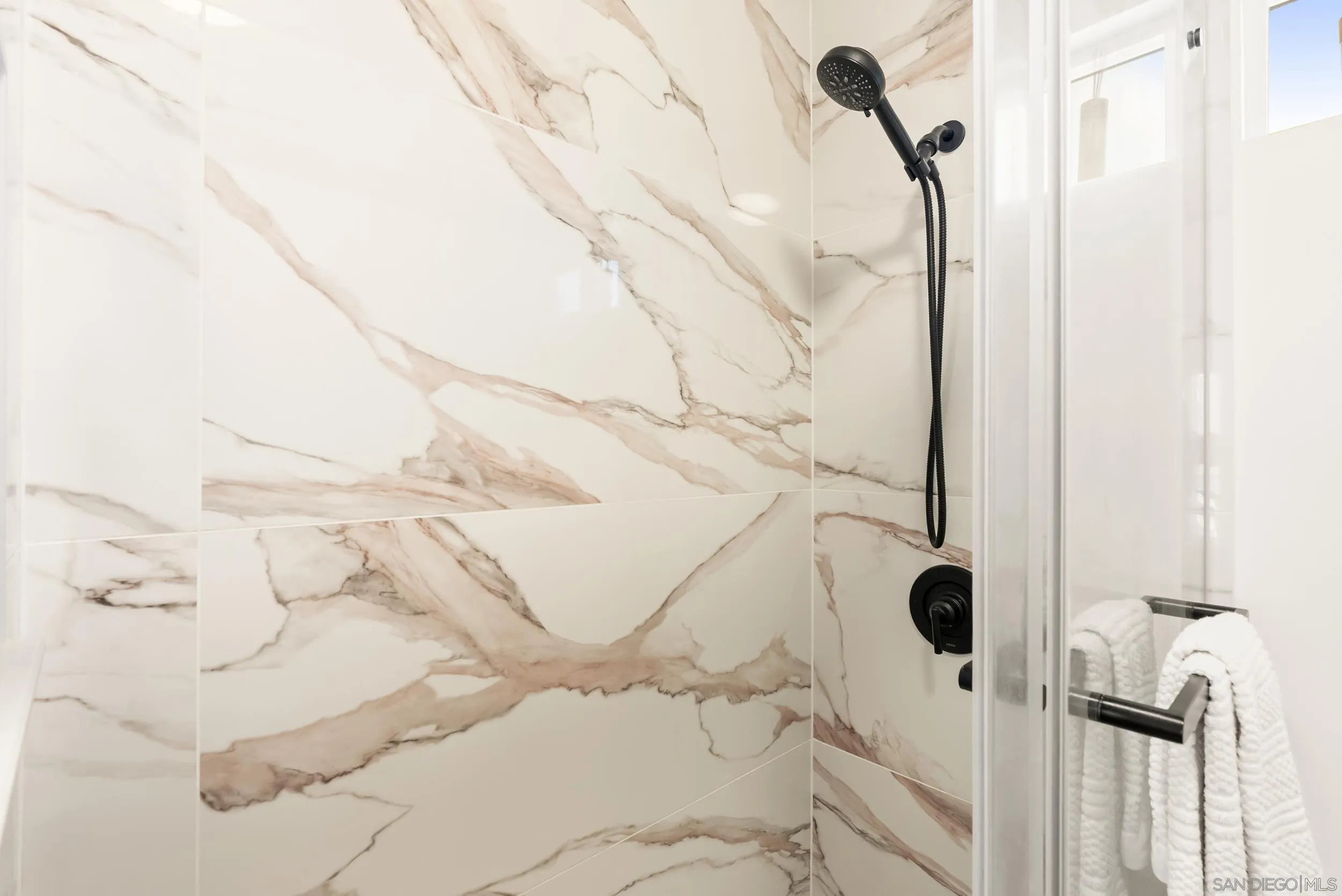 San Diego, California, 92104, United States, 1 Bedroom Bedrooms, ,1 BathroomBathrooms,Residential,For Sale,1989674