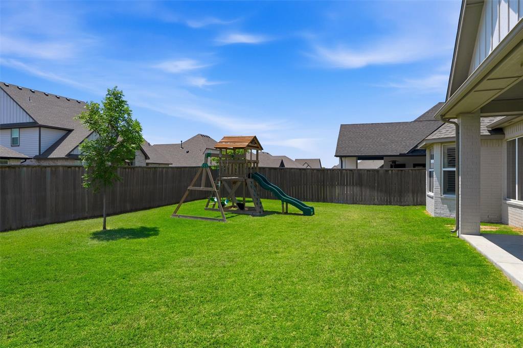 Norman, Oklahoma, 73072, United States, 5 Bedrooms Bedrooms, ,3 BathroomsBathrooms,Residential,For Sale,2048033