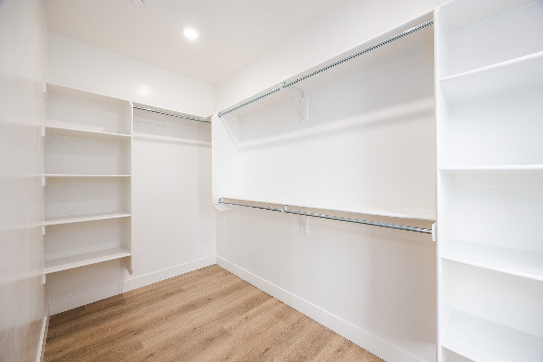  Effortless Luxury Condo Living In The Heart Of Holladay Village - 物件實景