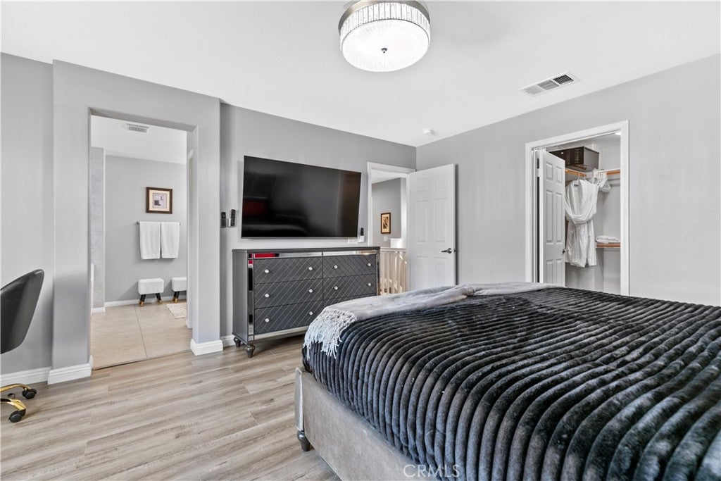 Indio, California, 92203, United States, 5 Bedrooms Bedrooms, ,3 BathroomsBathrooms,Residential,For Sale,1989302