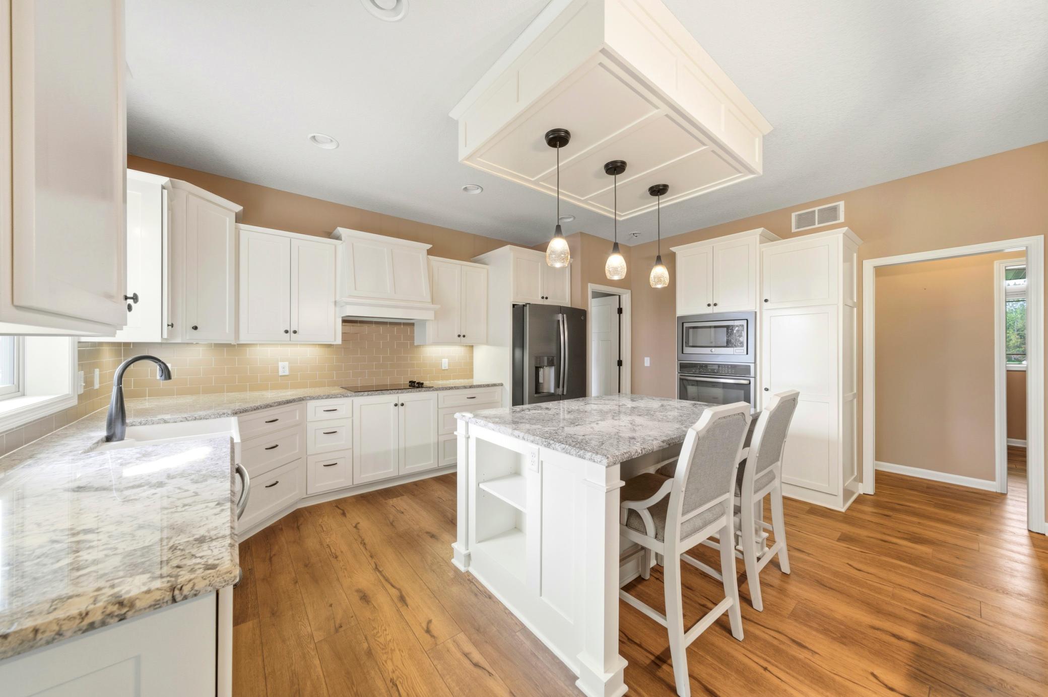 Cambridge, Minnesota, 55008, United States, 4 Bedrooms Bedrooms, ,1 BathroomBathrooms,Residential,For Sale,1963119