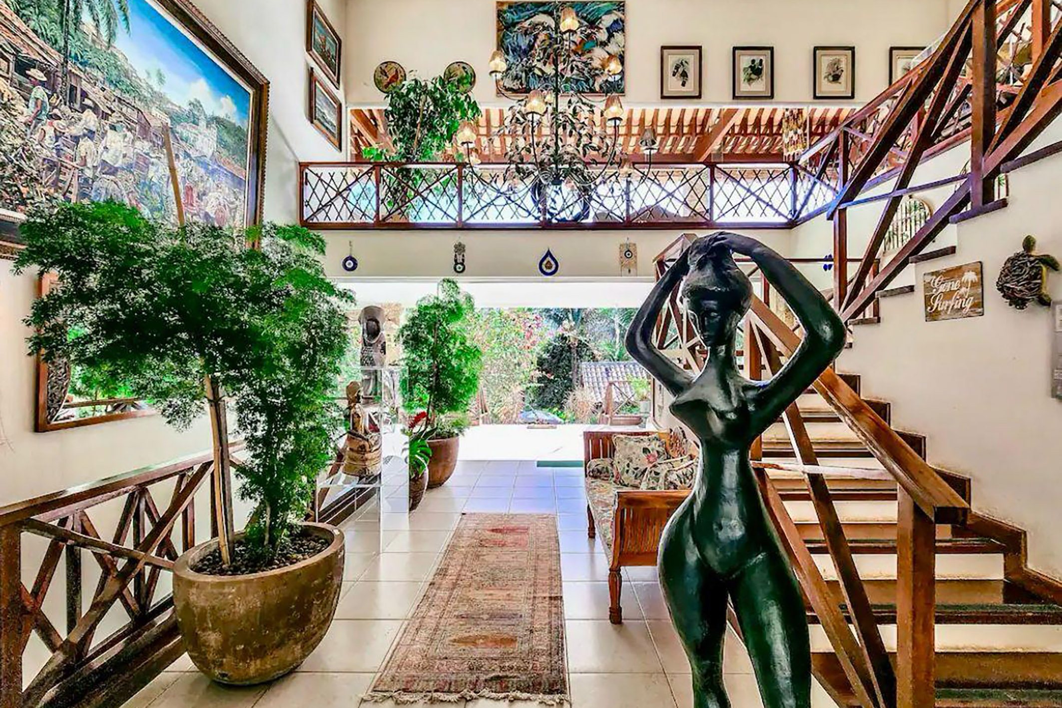  House in an Exclusive Gated Community with Lush Gardens - 物件實景