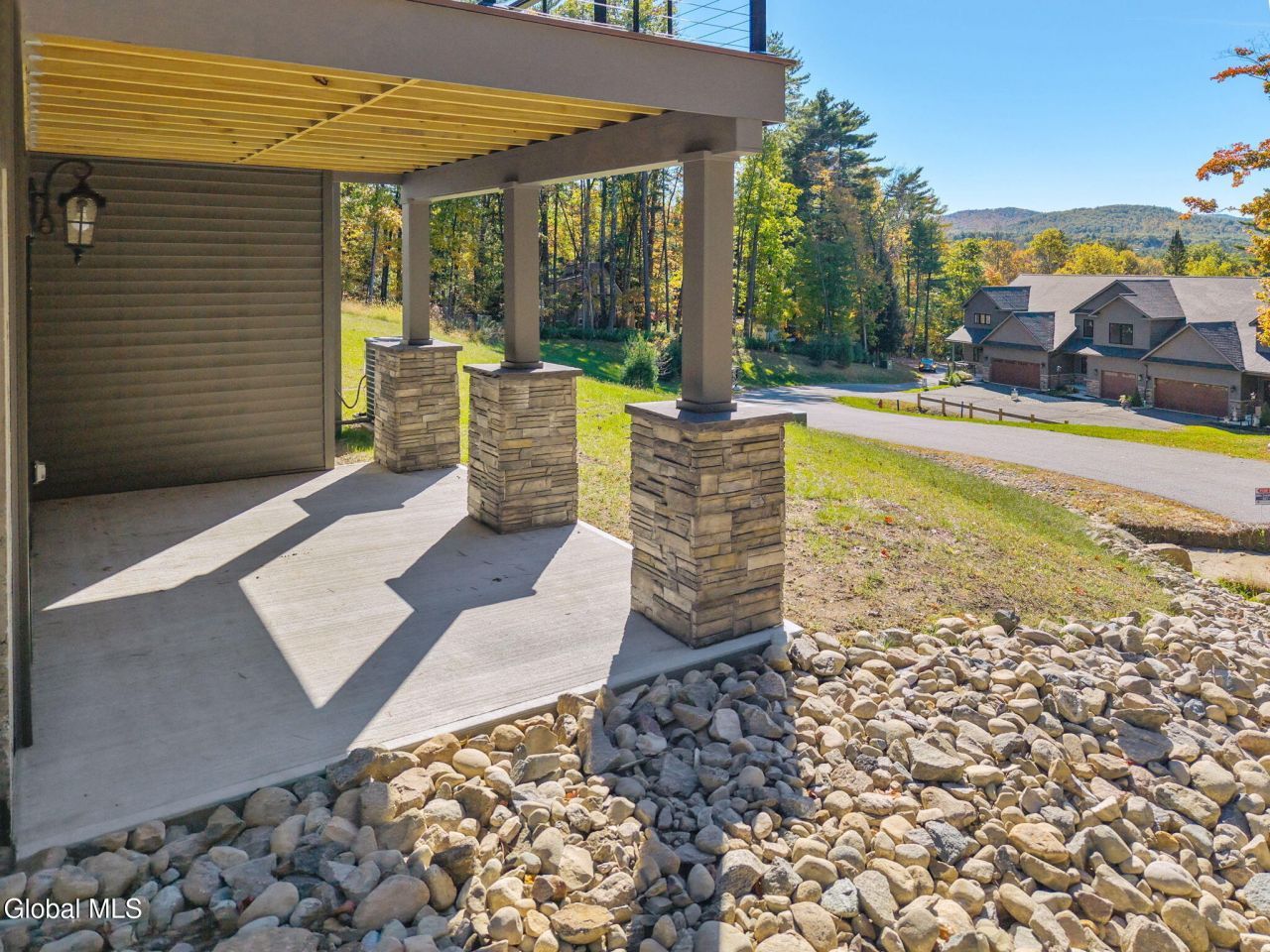 Lake George, New York, 12845, United States, 3 Bedrooms Bedrooms, ,3 BathroomsBathrooms,Residential,For Sale,1960520