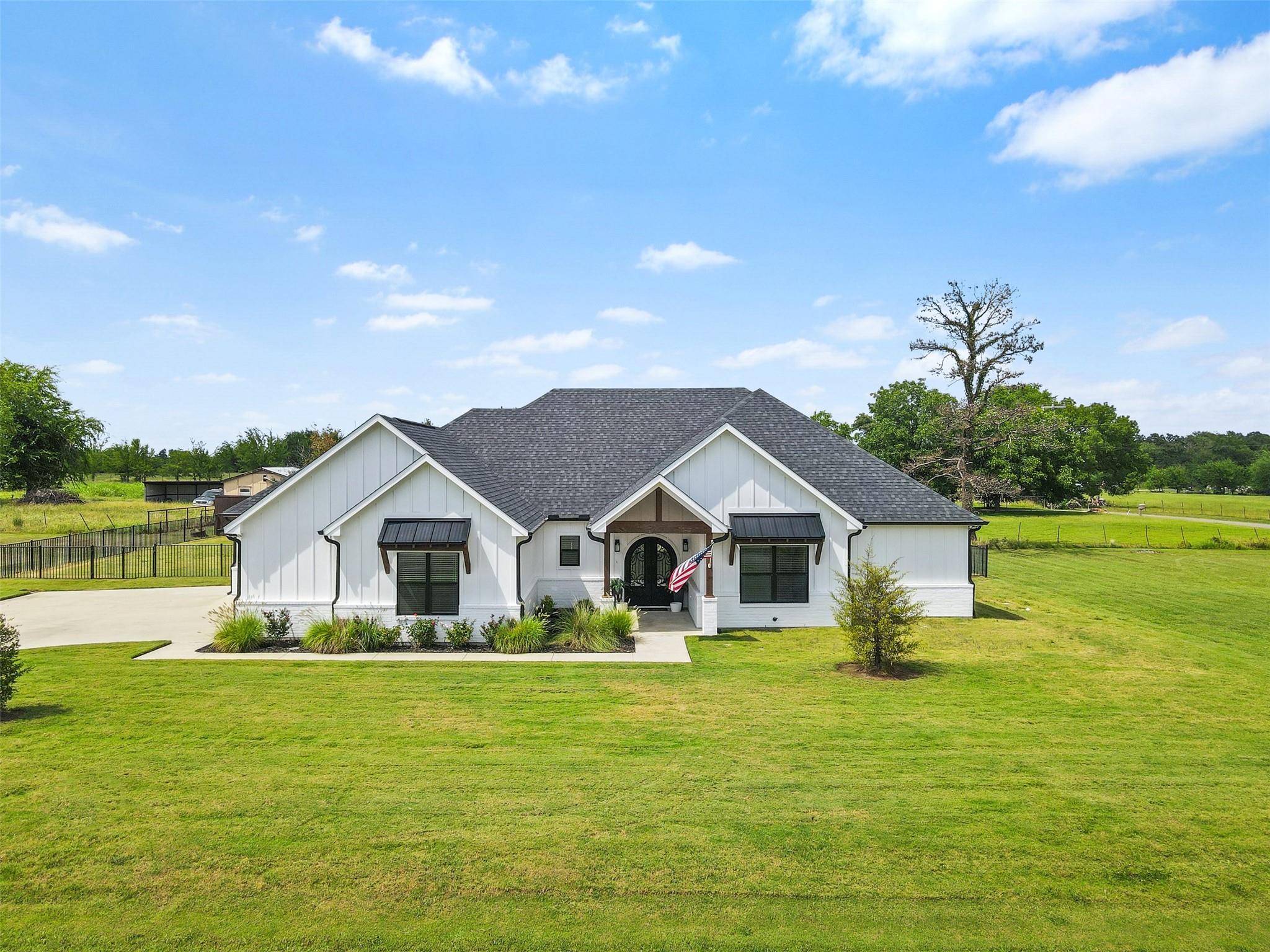 Sulphur Springs, Texas, 75482, United States, 3 Bedrooms Bedrooms, ,3 BathroomsBathrooms,Residential,For Sale,1915437