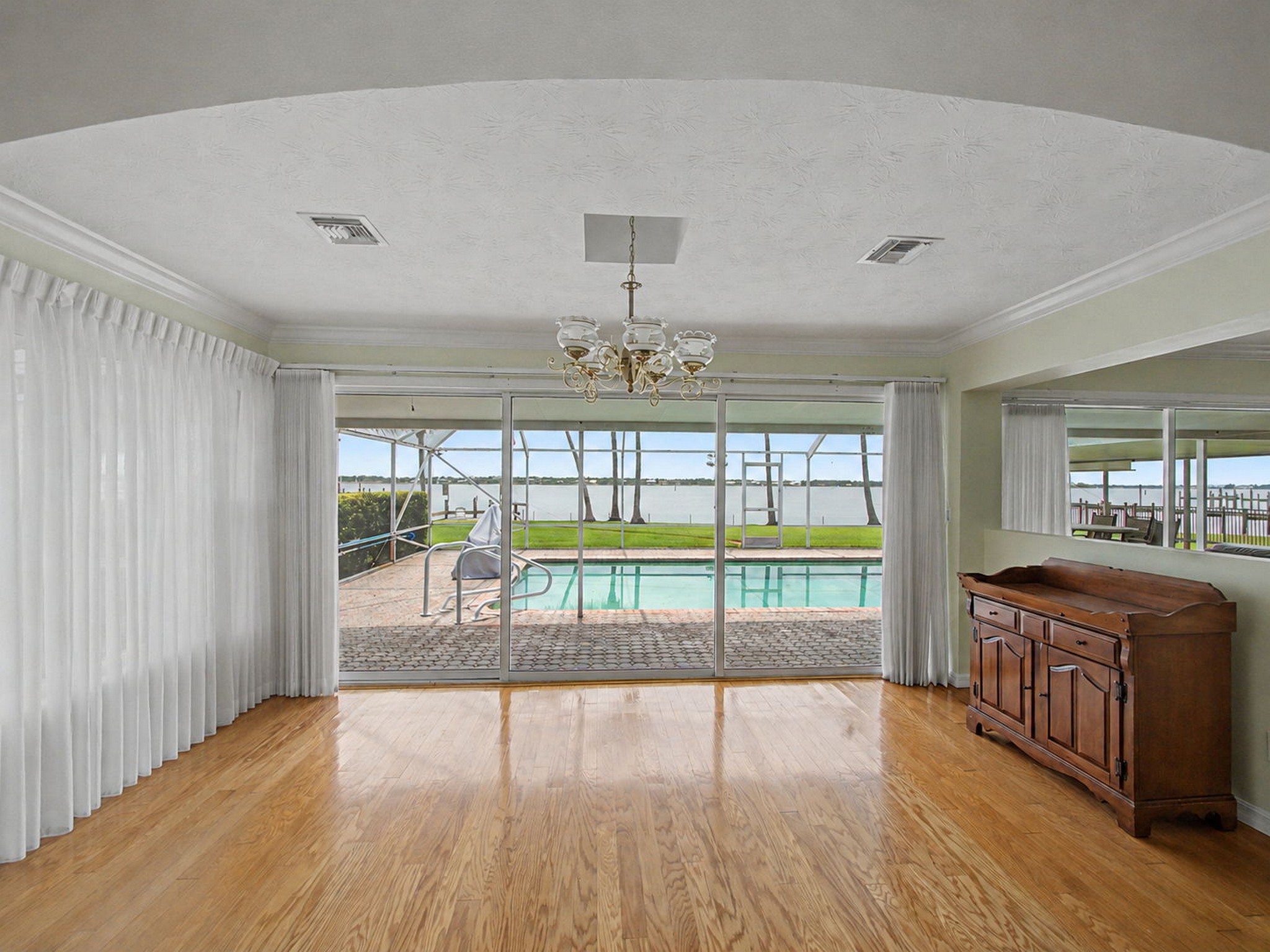  1910 NW Cove Circle, Stuart, FL, 34994 - 物件實景