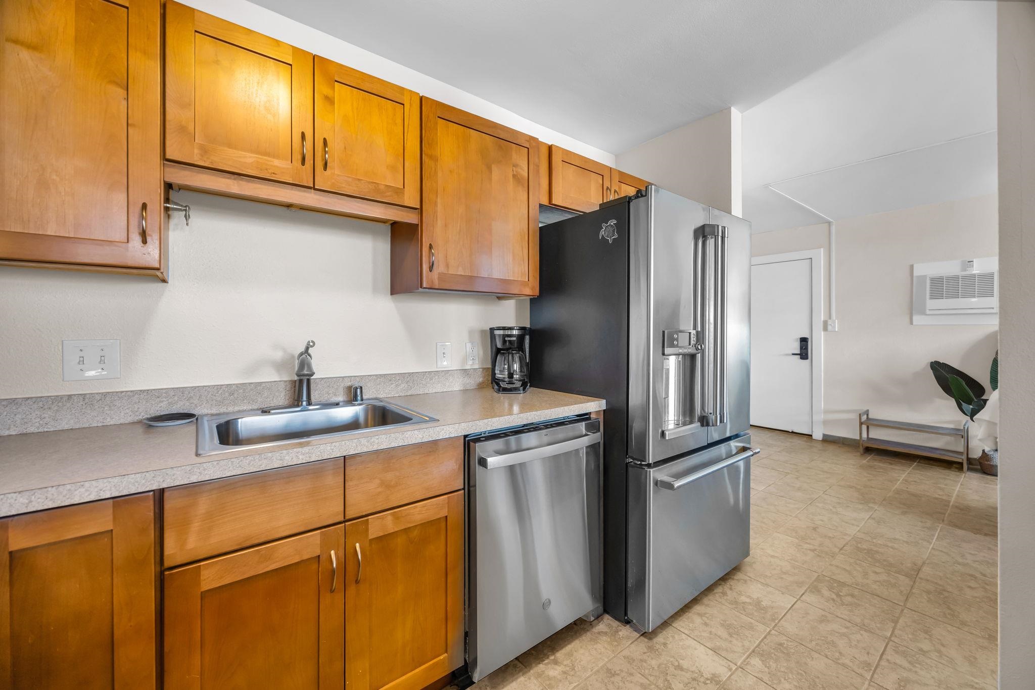 Kihei, Hawaii, 96753, United States, 2 Bedrooms Bedrooms, ,1 BathroomBathrooms,Residential,For Sale,2000629