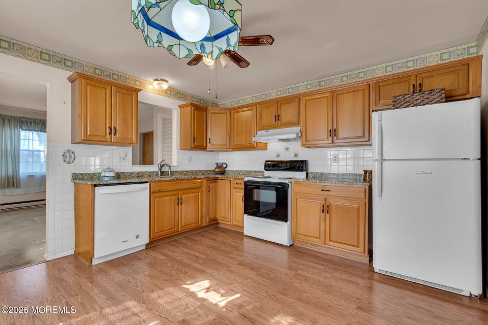 Leighton Ln, Manchester, NJ 08759