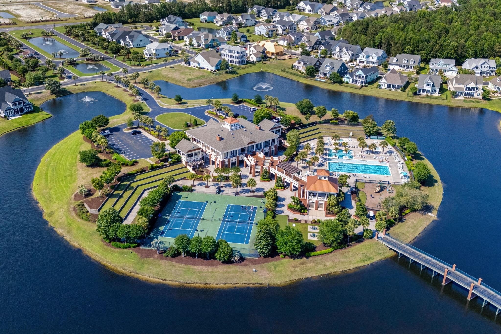 Myrtle Beach, South Carolina, 29579, United States, 4 Bedrooms Bedrooms, ,5 BathroomsBathrooms,Residential,For Sale,2019335
