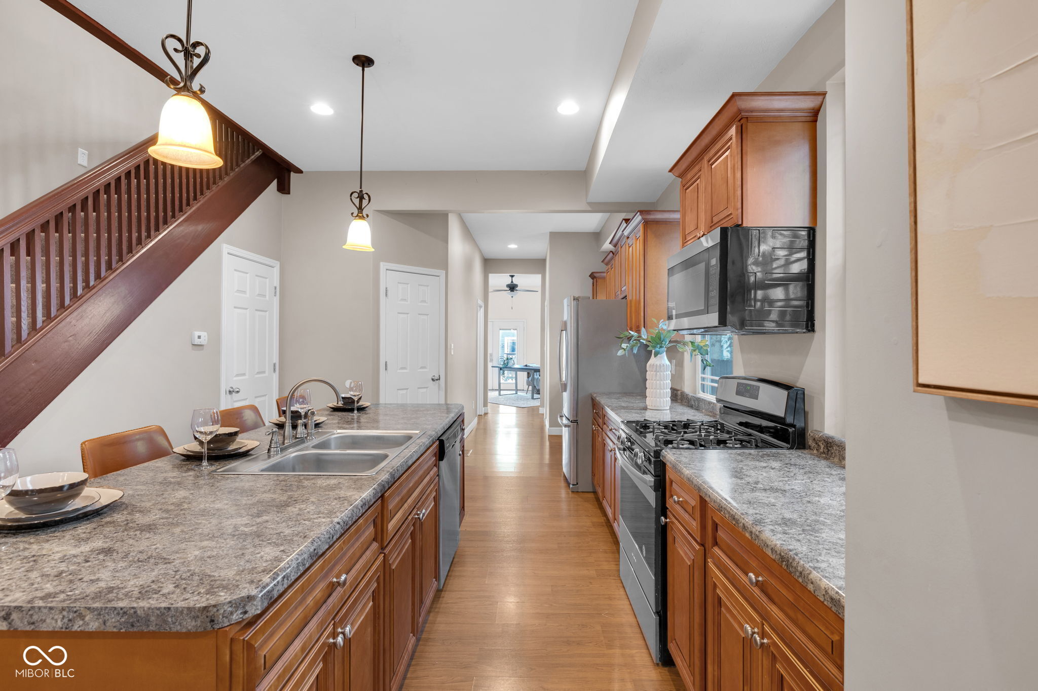 Indianapolis, Indiana, 46203, United States, ,Residential,For Sale,2010701