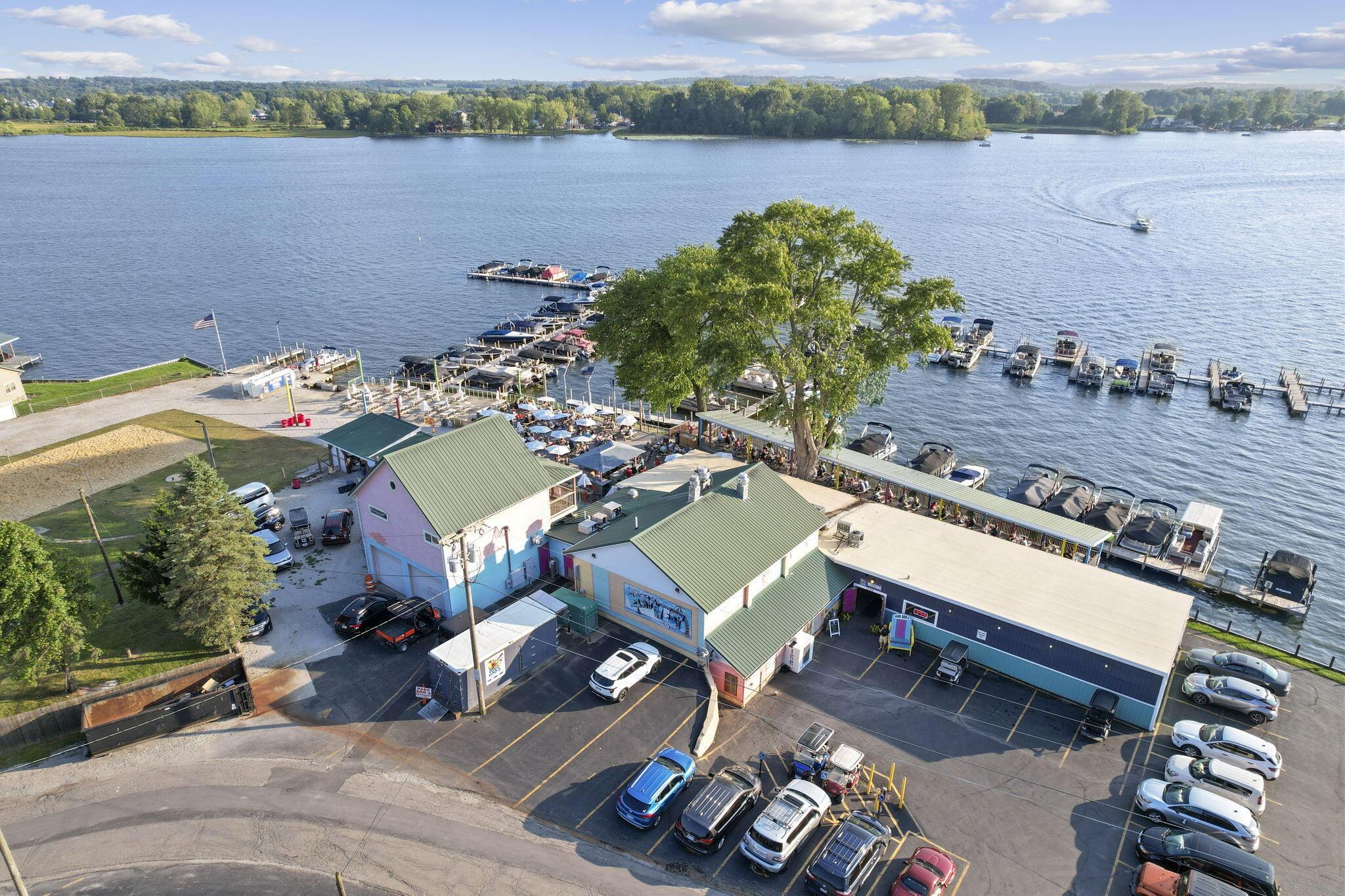 Buckeye Lake, Ohio, 43008, United States, 3 Bedrooms Bedrooms, ,3 BathroomsBathrooms,Residential,For Sale,1975089