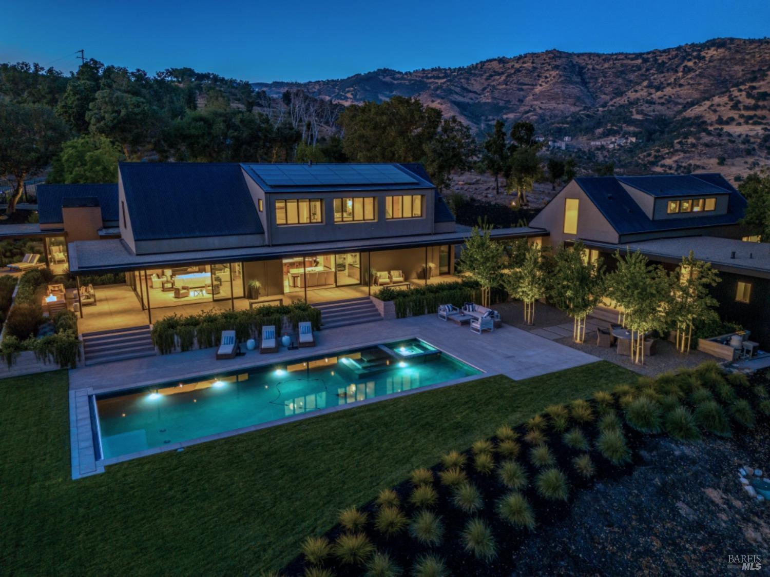 Napa, California, 94558, United States, 5 Bedrooms Bedrooms, ,8 BathroomsBathrooms,Residential,For Sale,1898720
