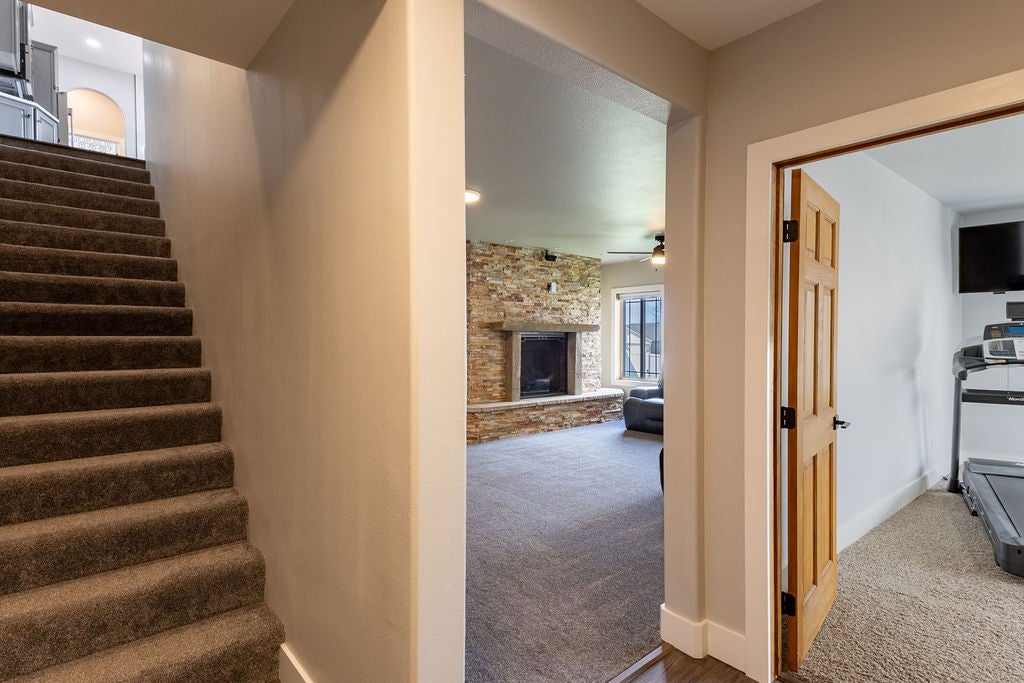 Billings, Montana, 59101, United States, 6 Bedrooms Bedrooms, ,4 BathroomsBathrooms,Residential,For Sale,2049164