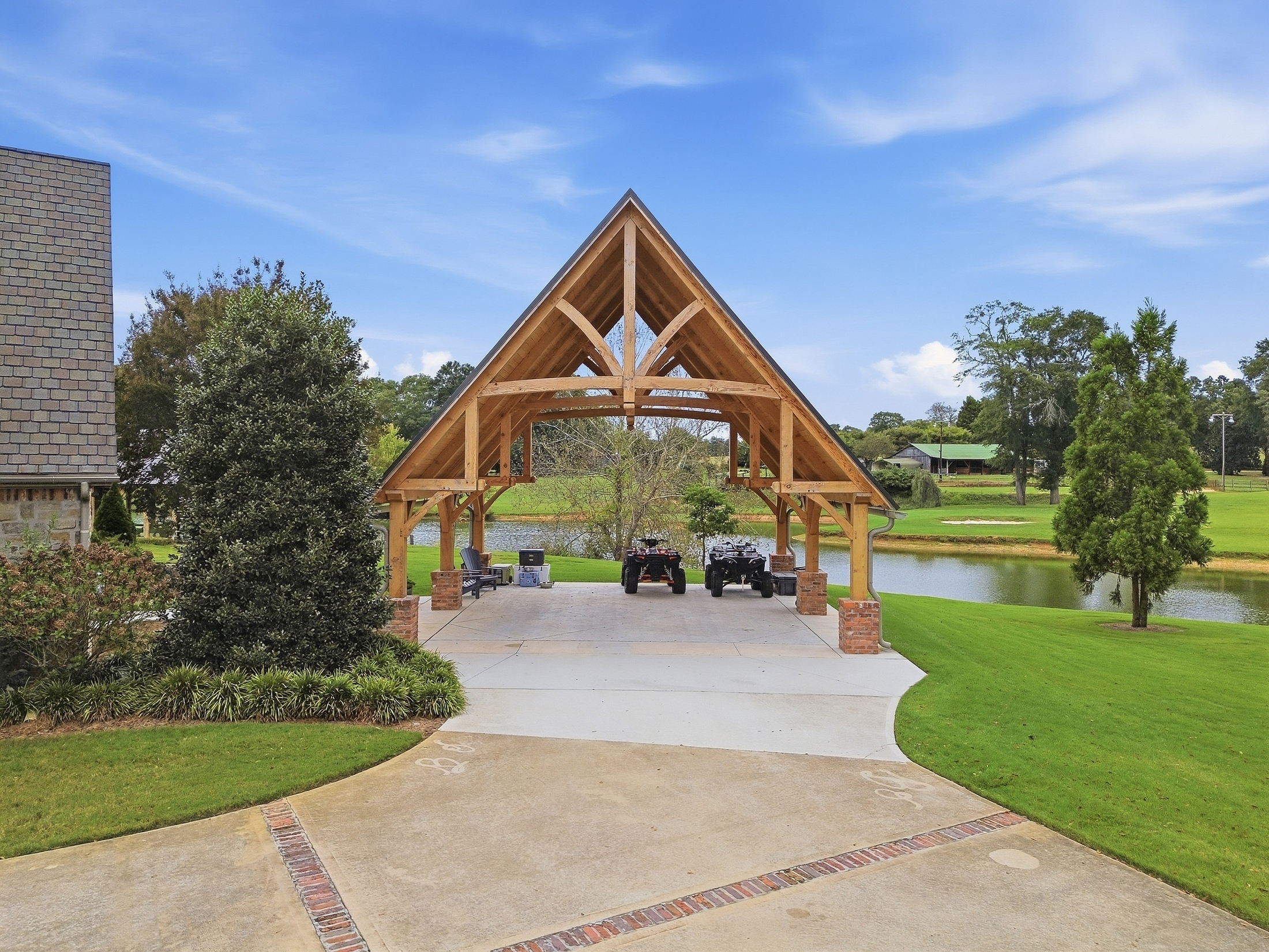  Extraordinary Estate on Over 70 Acres - 物件實景