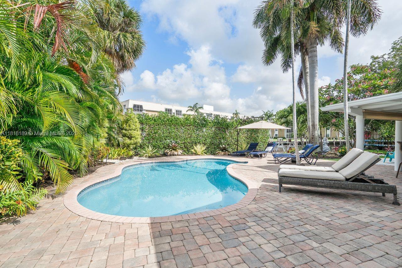 Wilton Manors, Florida, 33334, United States, 2 Bedrooms Bedrooms, ,2 BathroomsBathrooms,Residential,For Sale,1846984