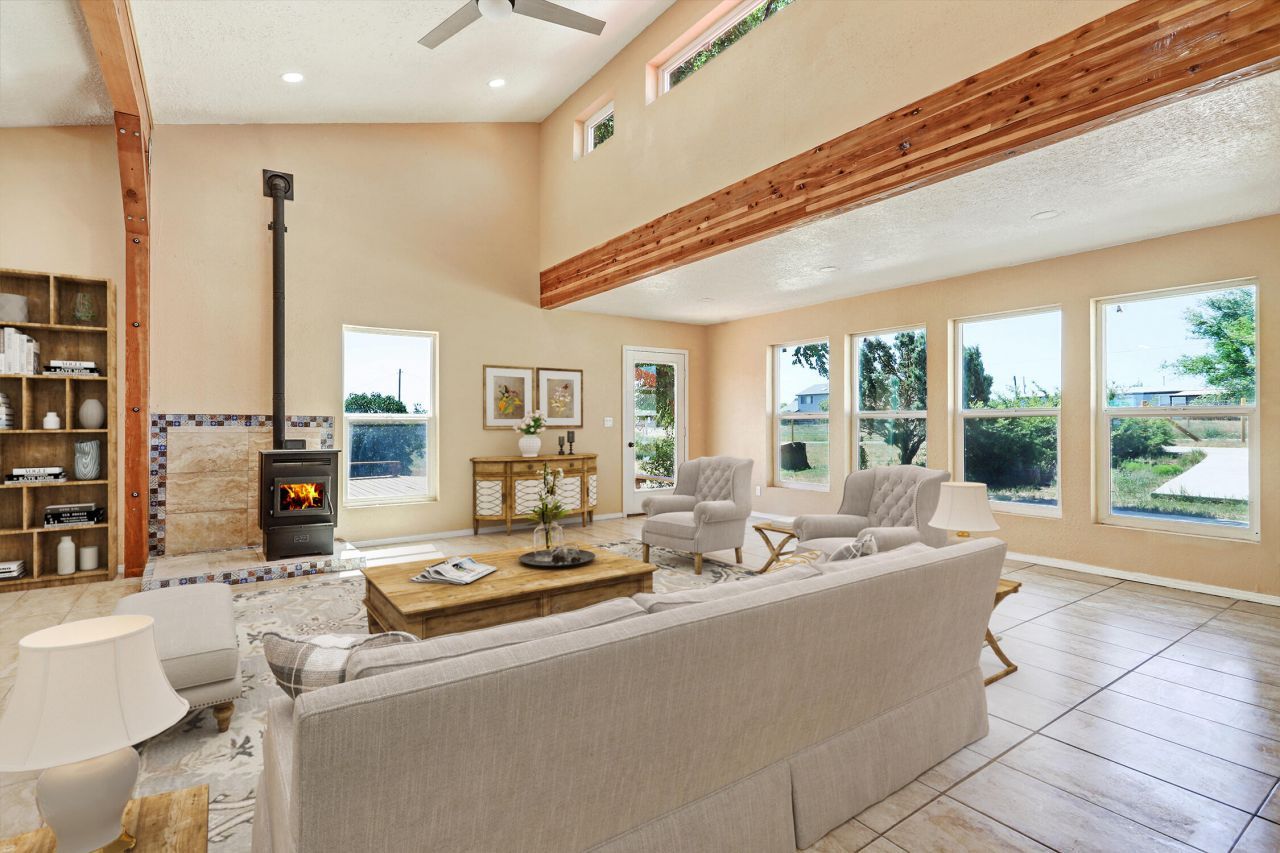 Edgewood, New Mexico, 87015, United States, 4 Bedrooms Bedrooms, ,2 BathroomsBathrooms,Residential,For Sale,1868878