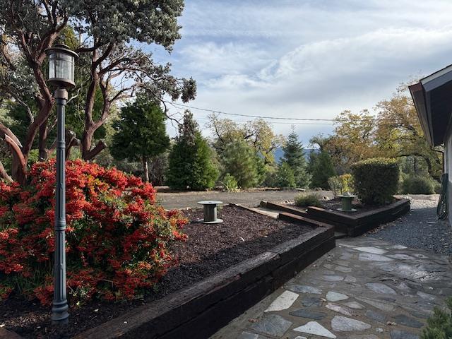 Oakhurst, California, 93644, United States, 4 Bedrooms Bedrooms, ,3 BathroomsBathrooms,Residential,For Sale,1992773