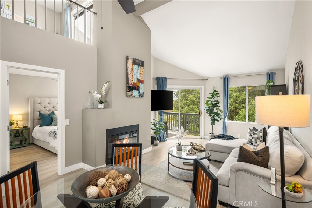 Rancho Santa Margarita, California, 92688, United States, 2 Bedrooms Bedrooms, ,1 BathroomBathrooms,Residential,For Sale,1819932