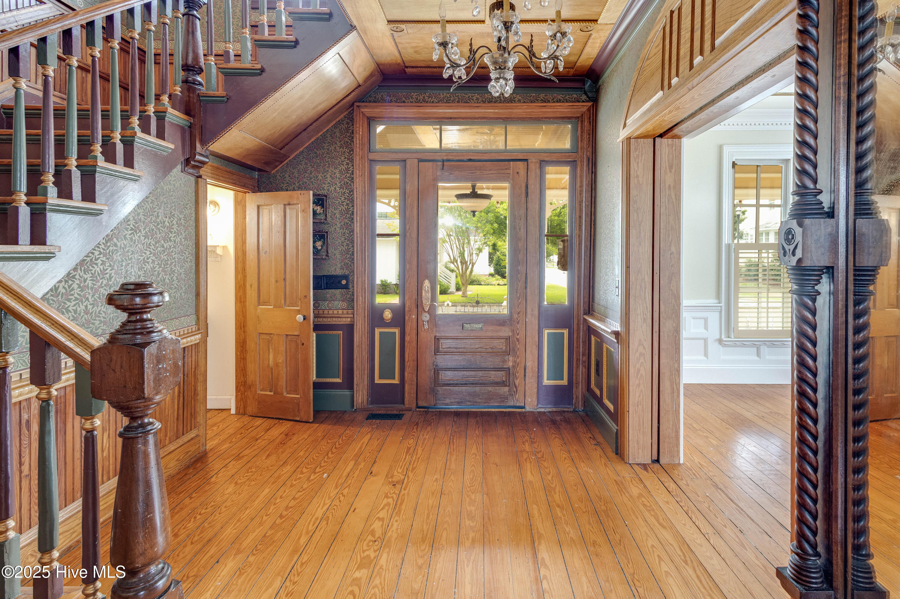 122 S Academy Street, Washington, North Carolina, 27889, United States, 3 Bedrooms Bedrooms, ,4 BathroomsBathrooms,Residential,For Sale,122 S Academy Street,1639244